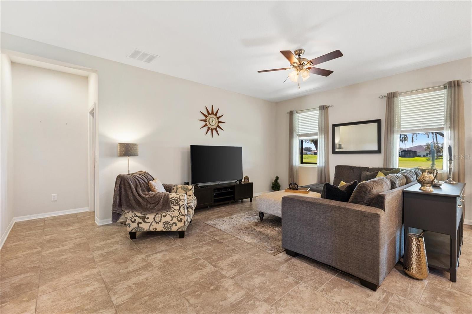 ARLINGTON RIDGE PH 02 - Residential