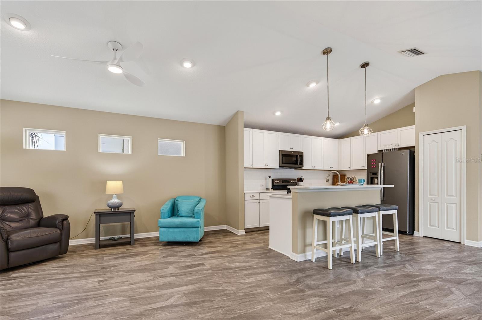 GRAND PALM PH 1A - Residential