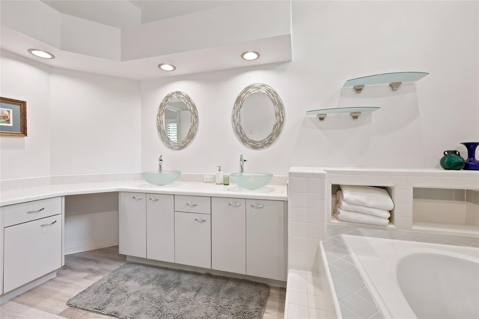 HAILE PLANTATION UNIT 9 PH III - Residential