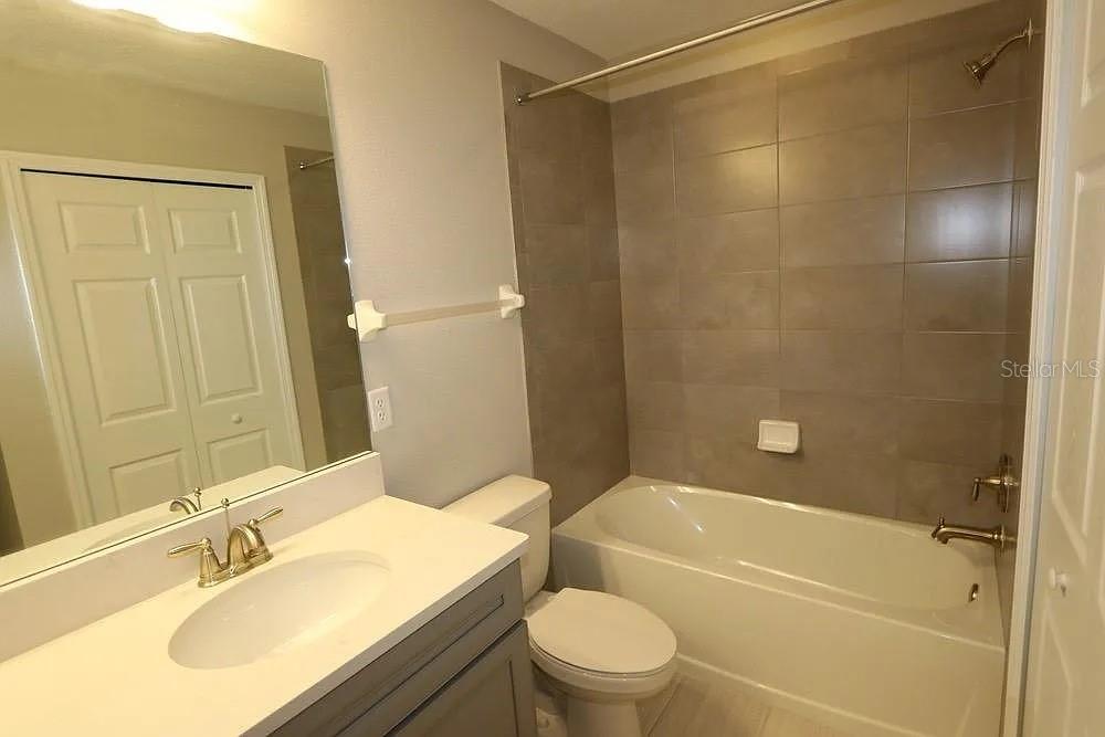 WINDERMERE ESTATES - Residential Lease