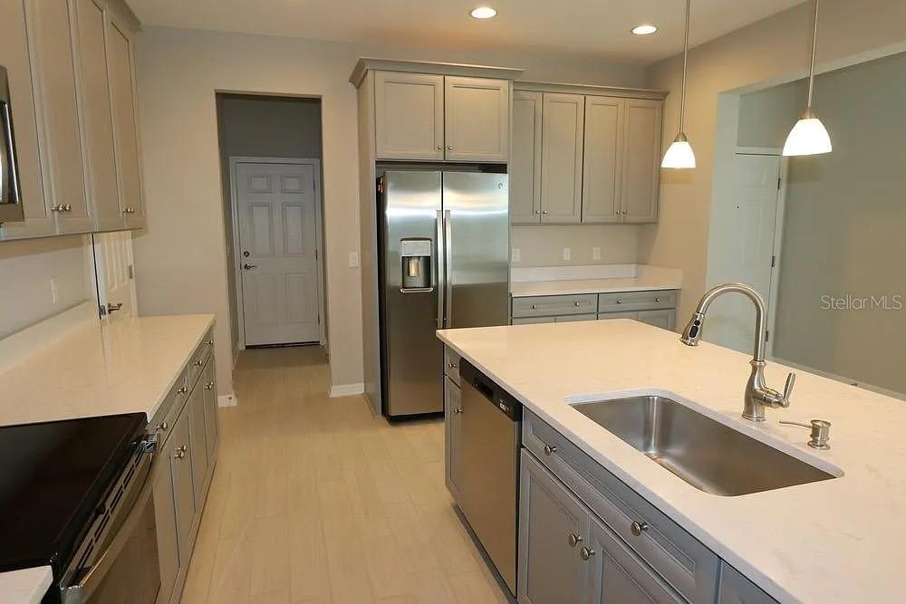 WINDERMERE ESTATES - Residential Lease