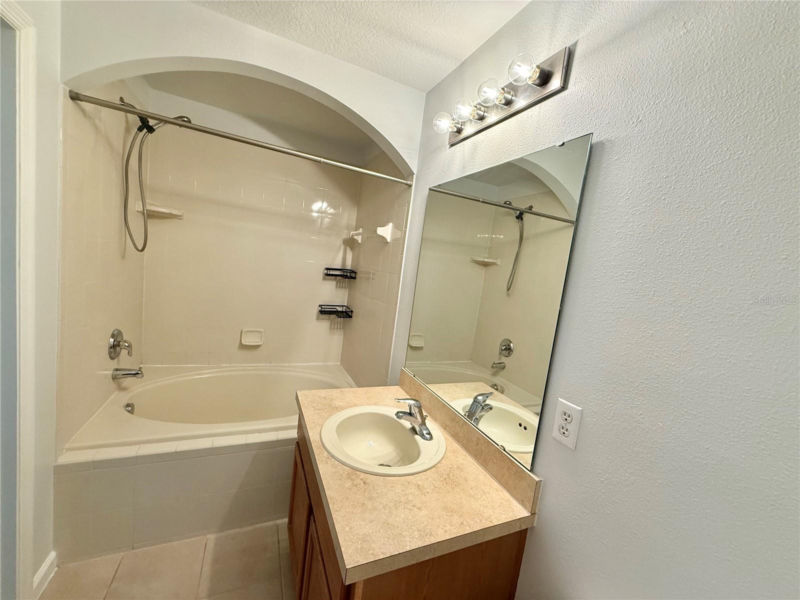TIMBER POINTE-PH 02 - Residential