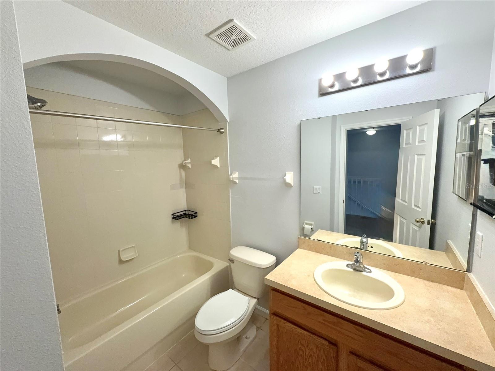 TIMBER POINTE-PH 02 - Residential