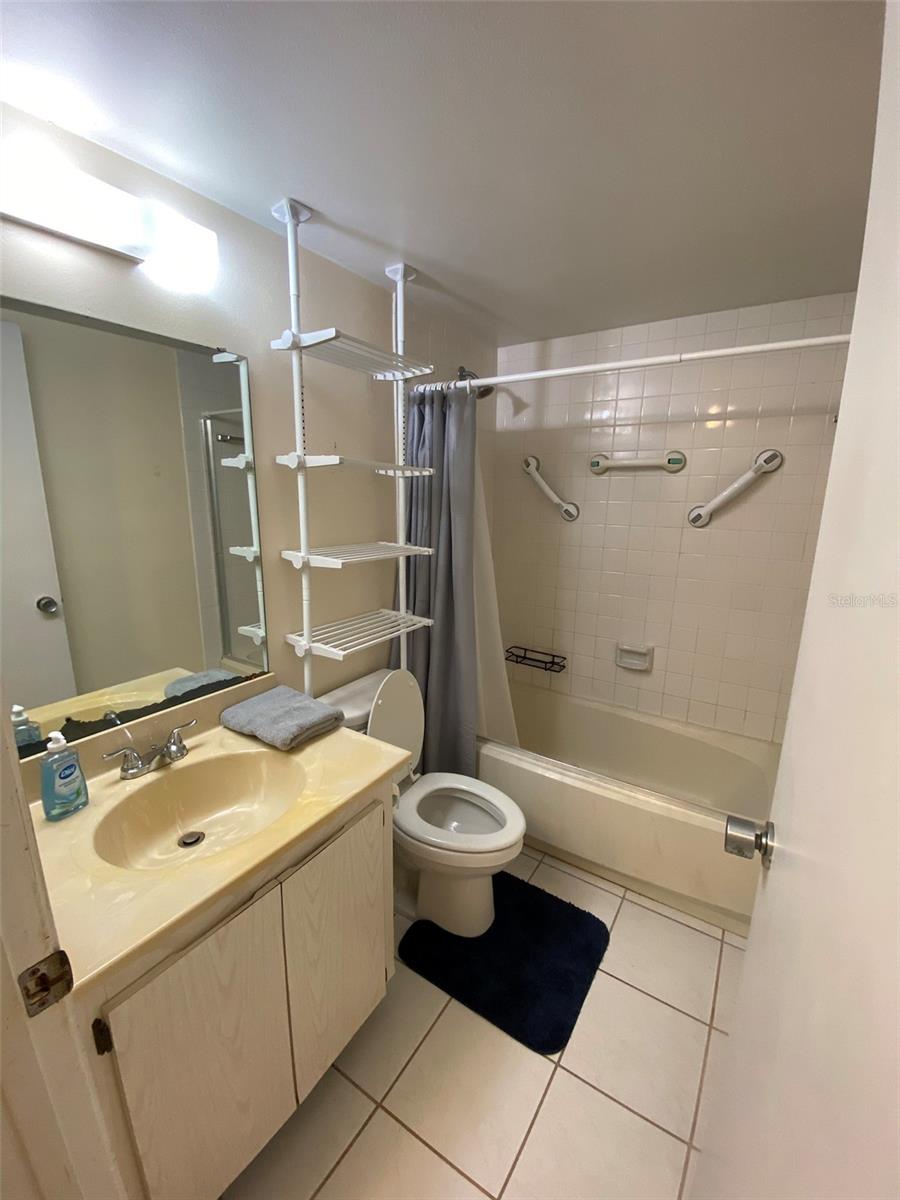 EDGEWATER CONDO APTS - Residential