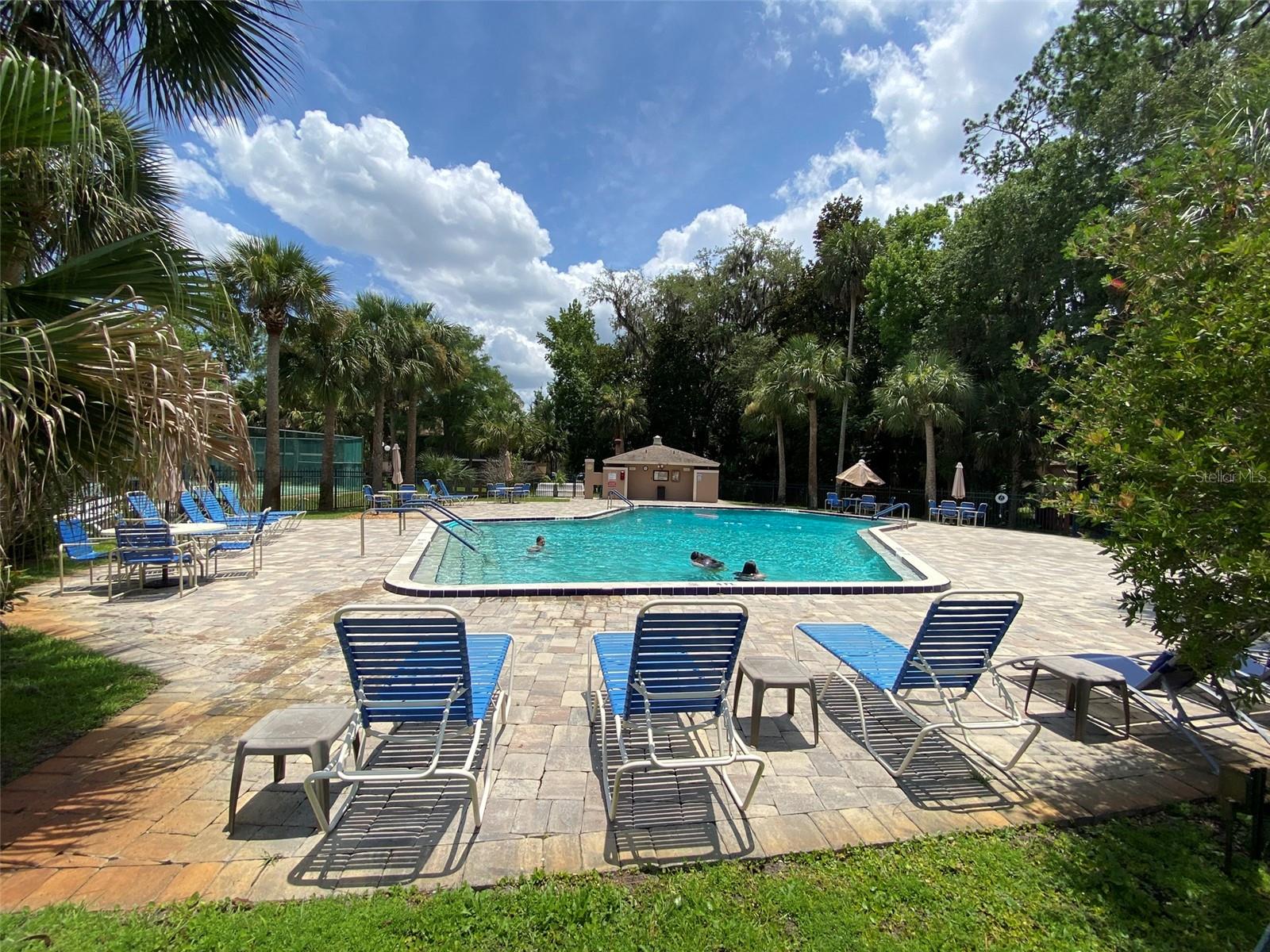 EDGEWATER CONDO APTS - Residential