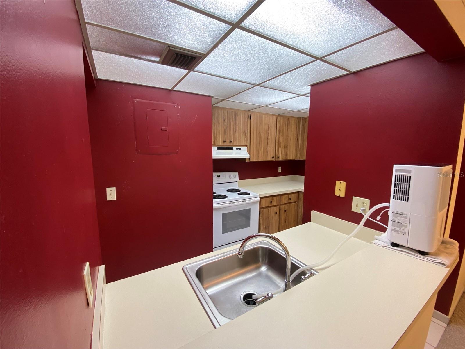 EDGEWATER CONDO APTS - Residential