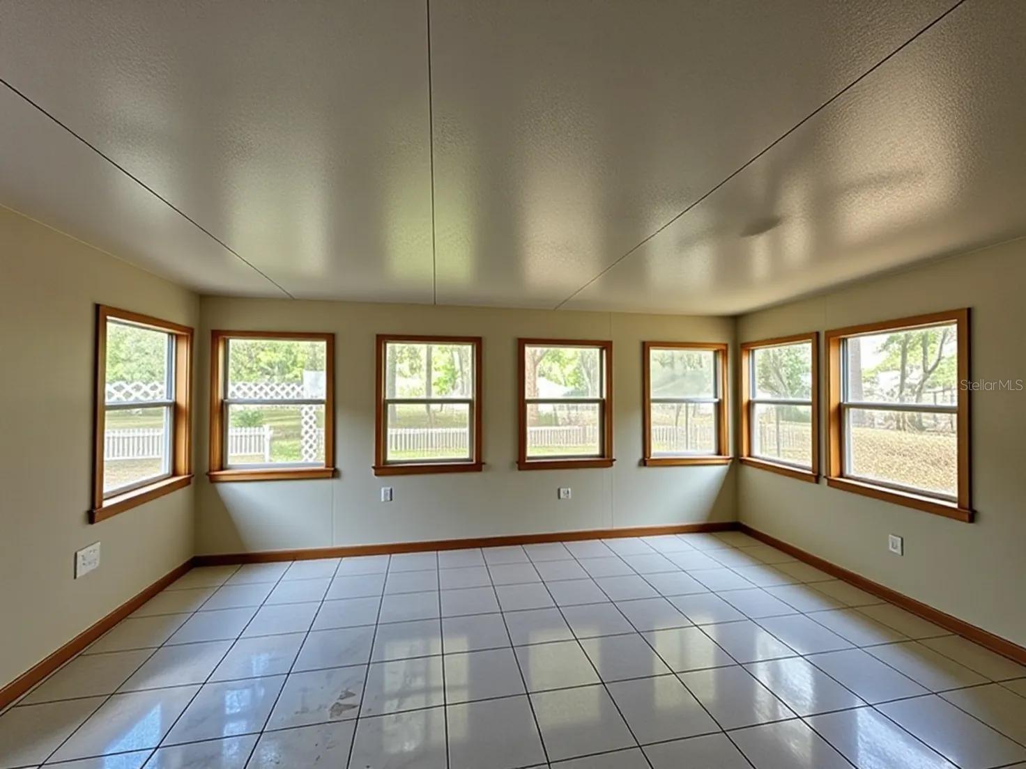 BASS LAKE RANCHES - Residential