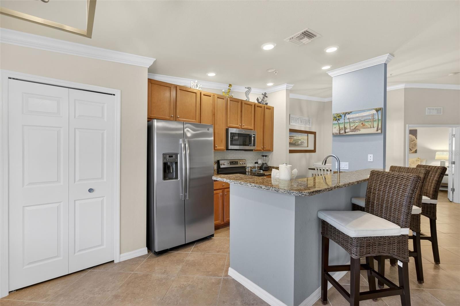 PALMETTO COVE CONDO PH 2 BLDG - Residential