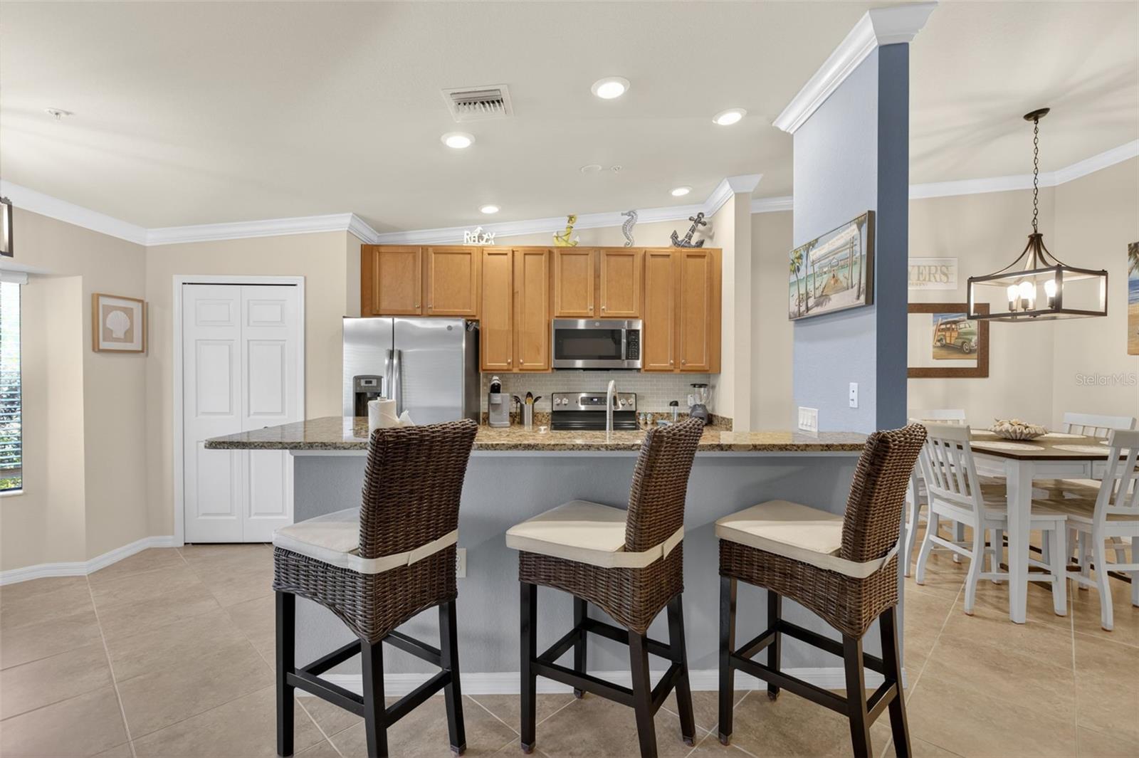 PALMETTO COVE CONDO PH 2 BLDG - Residential