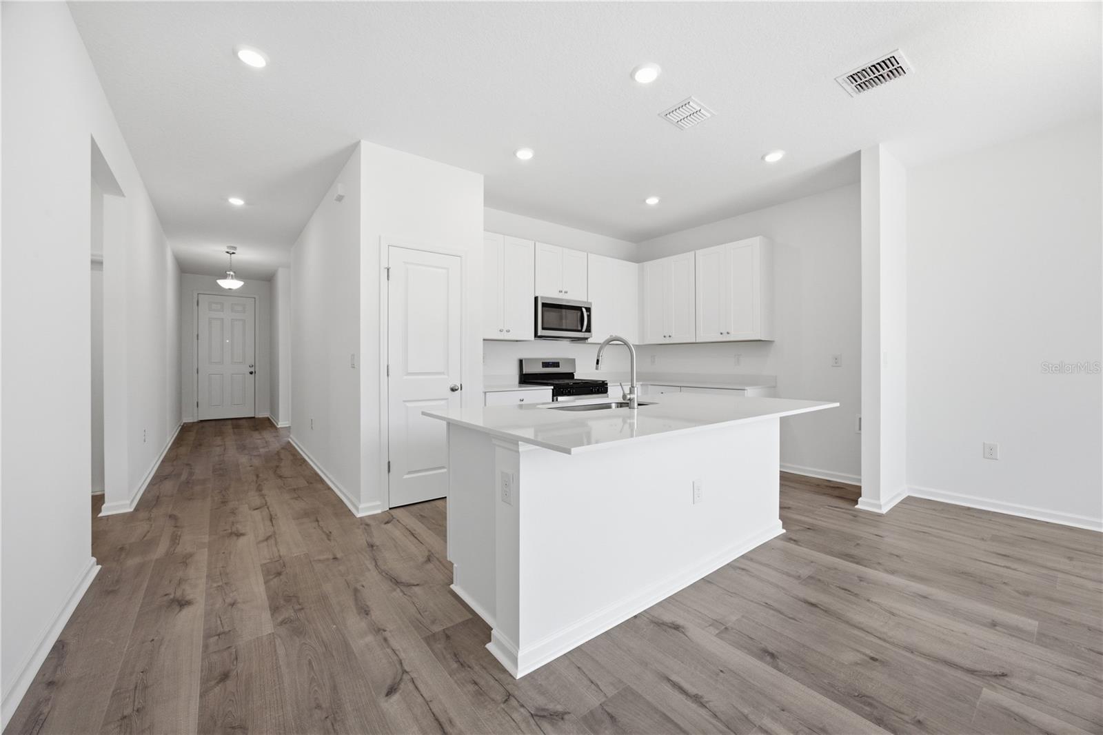 HERITAGE-THE COTTAGES OF SANDERS GROVE - Residential