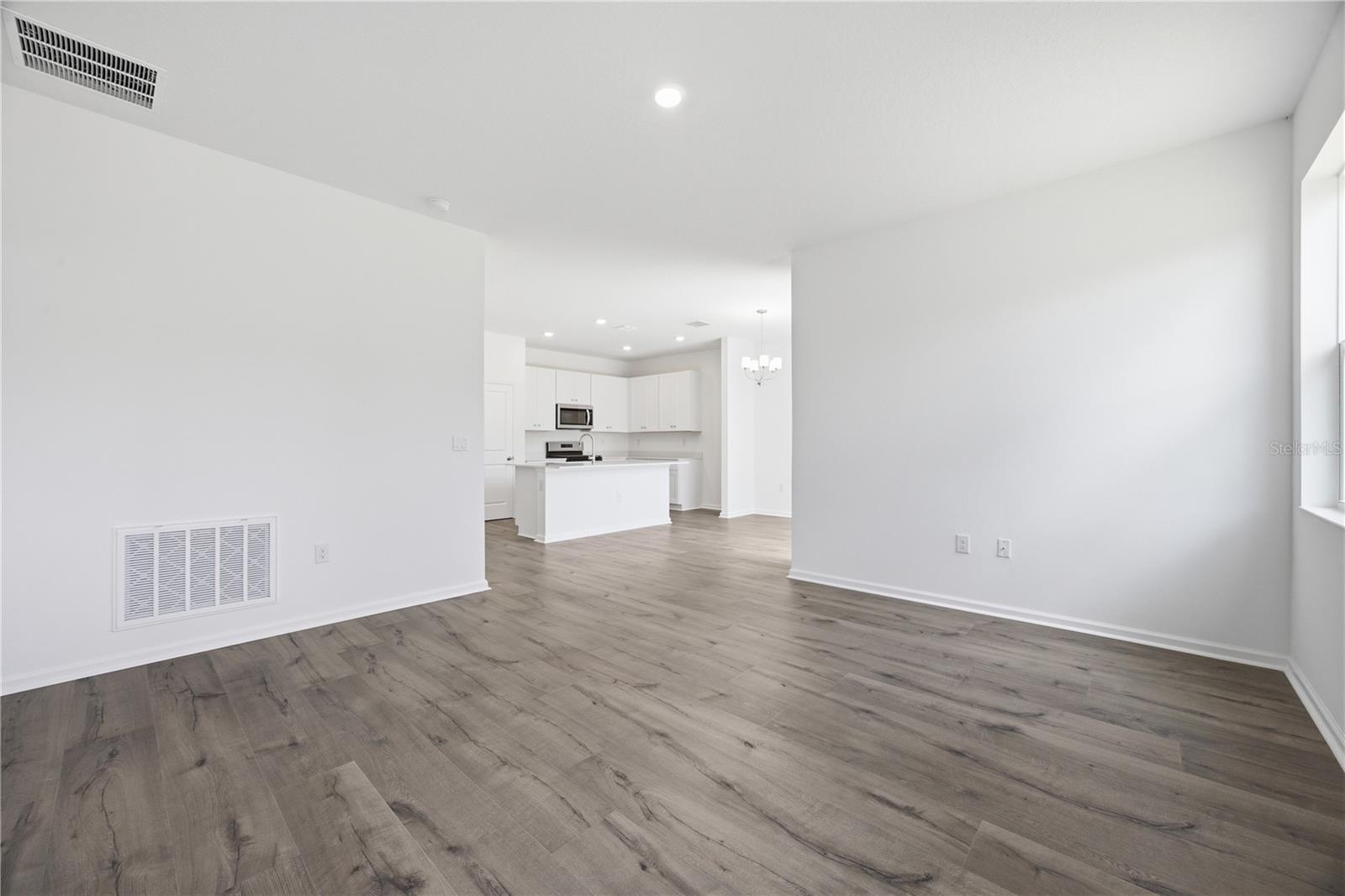 HERITAGE-THE COTTAGES OF SANDERS GROVE - Residential