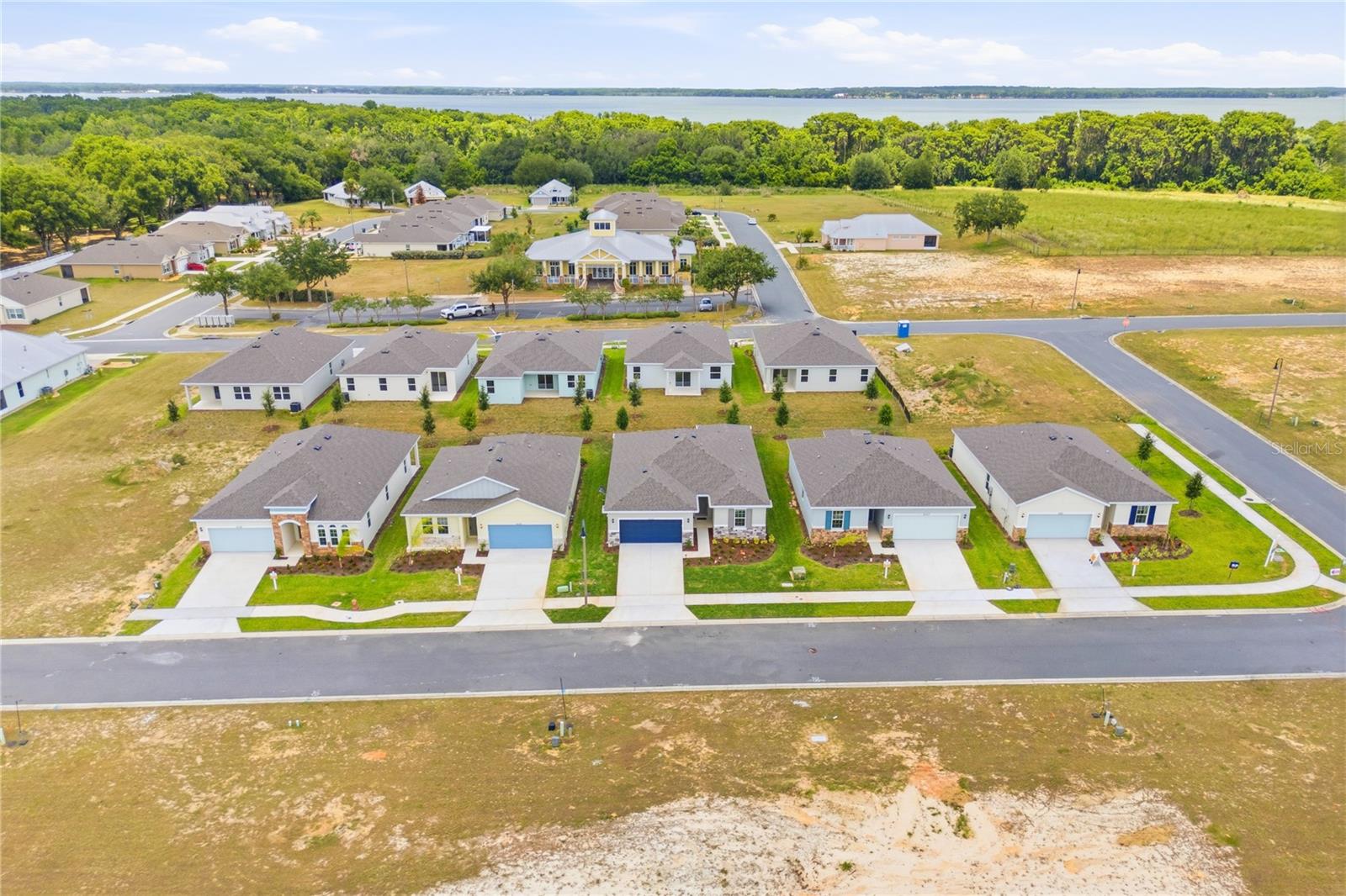 HERITAGE-THE COTTAGES OF SANDERS GROVE - Residential