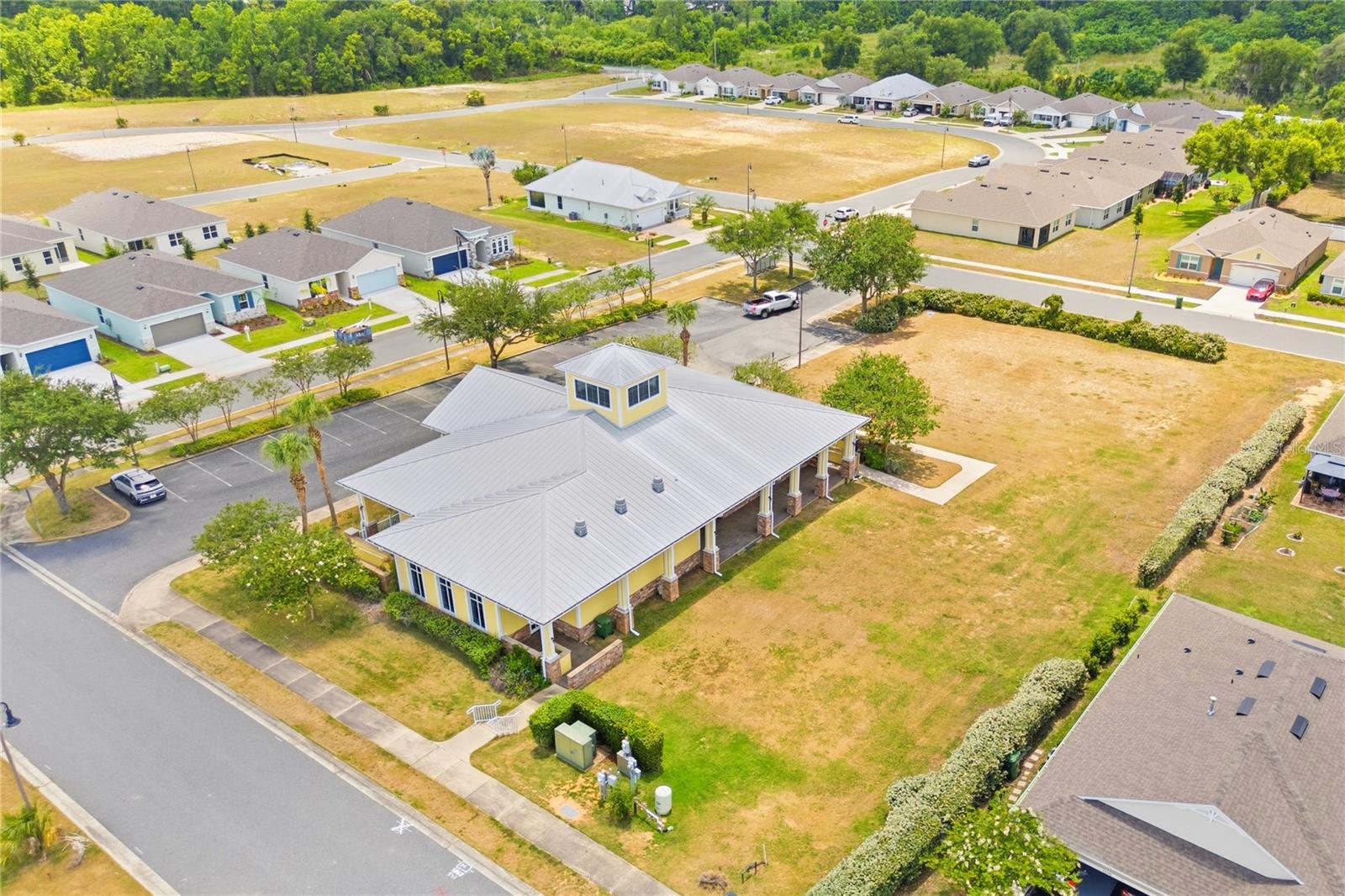 HERITAGE-THE COTTAGES OF SANDERS GROVE - Residential