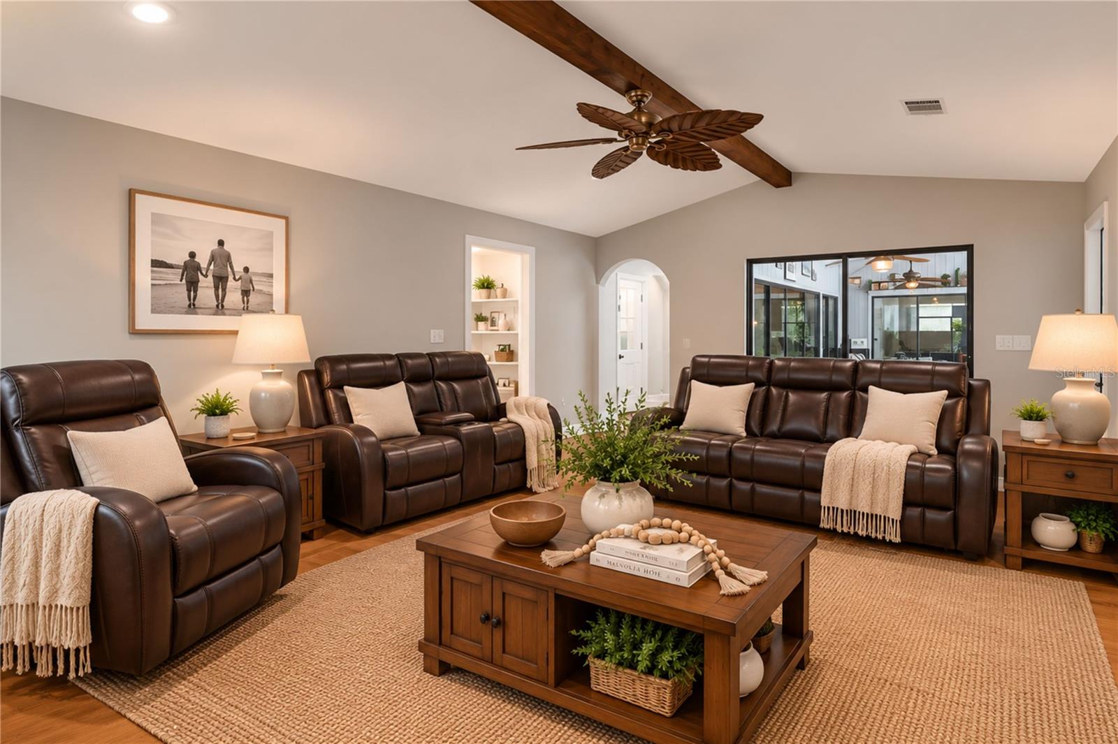 PLEASANT HILL LAKES UNIT 9 - Residential