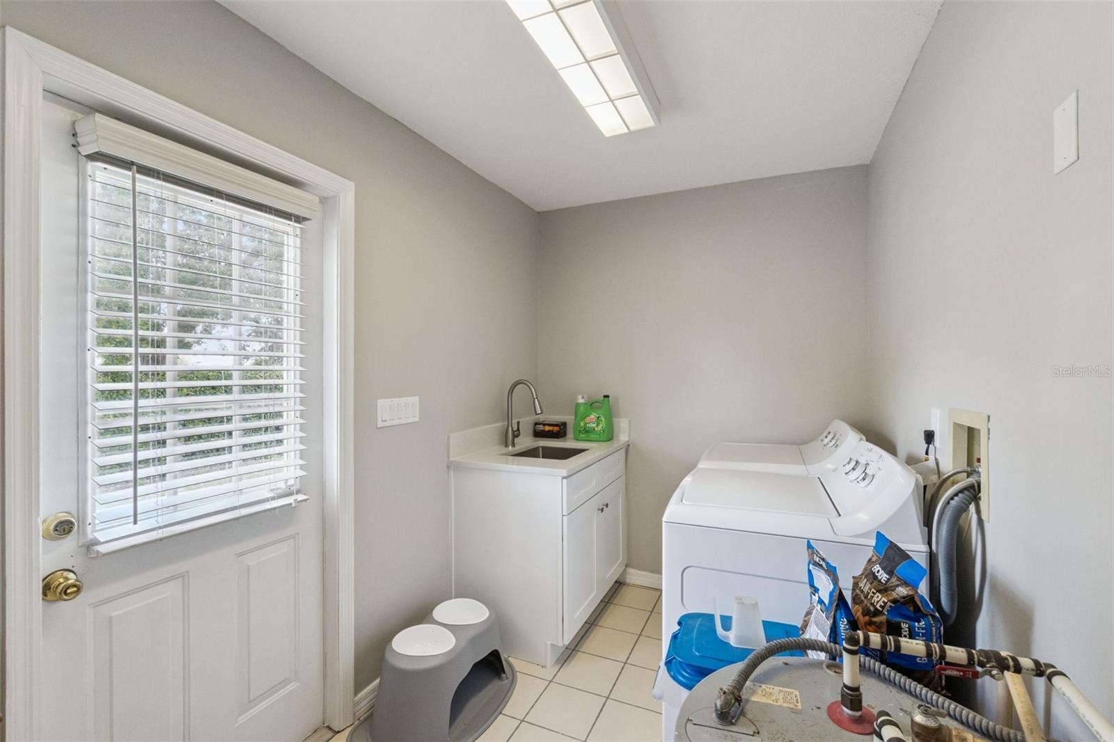 PLEASANT HILL LAKES UNIT 9 - Residential
