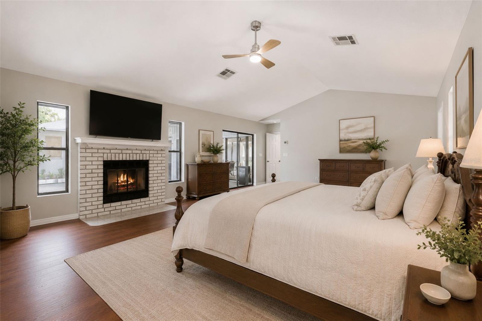 PLEASANT HILL LAKES UNIT 9 - Residential
