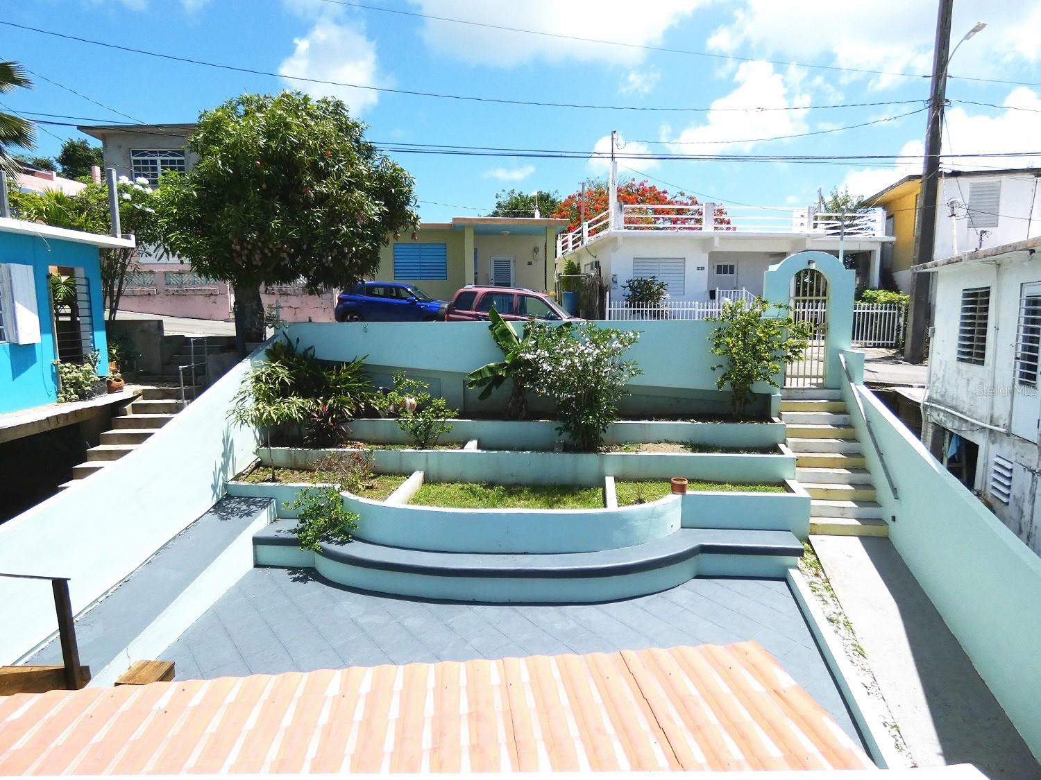 MAMBICHE (BARRIO LEGUILLOW) - Residential