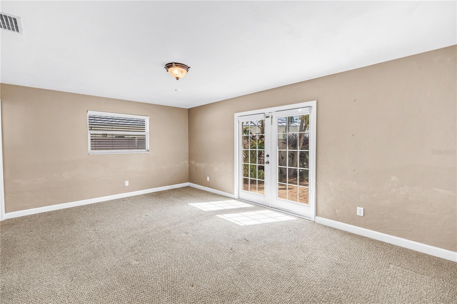 TANGLEWOOD ISLE SUB - Residential