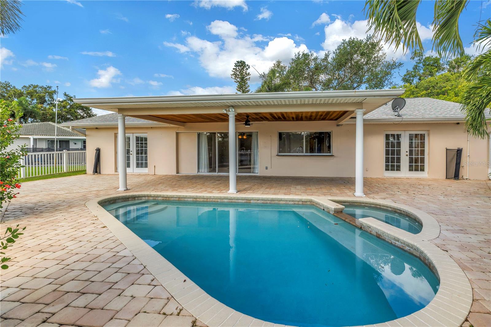 TANGLEWOOD ISLE SUB - Residential