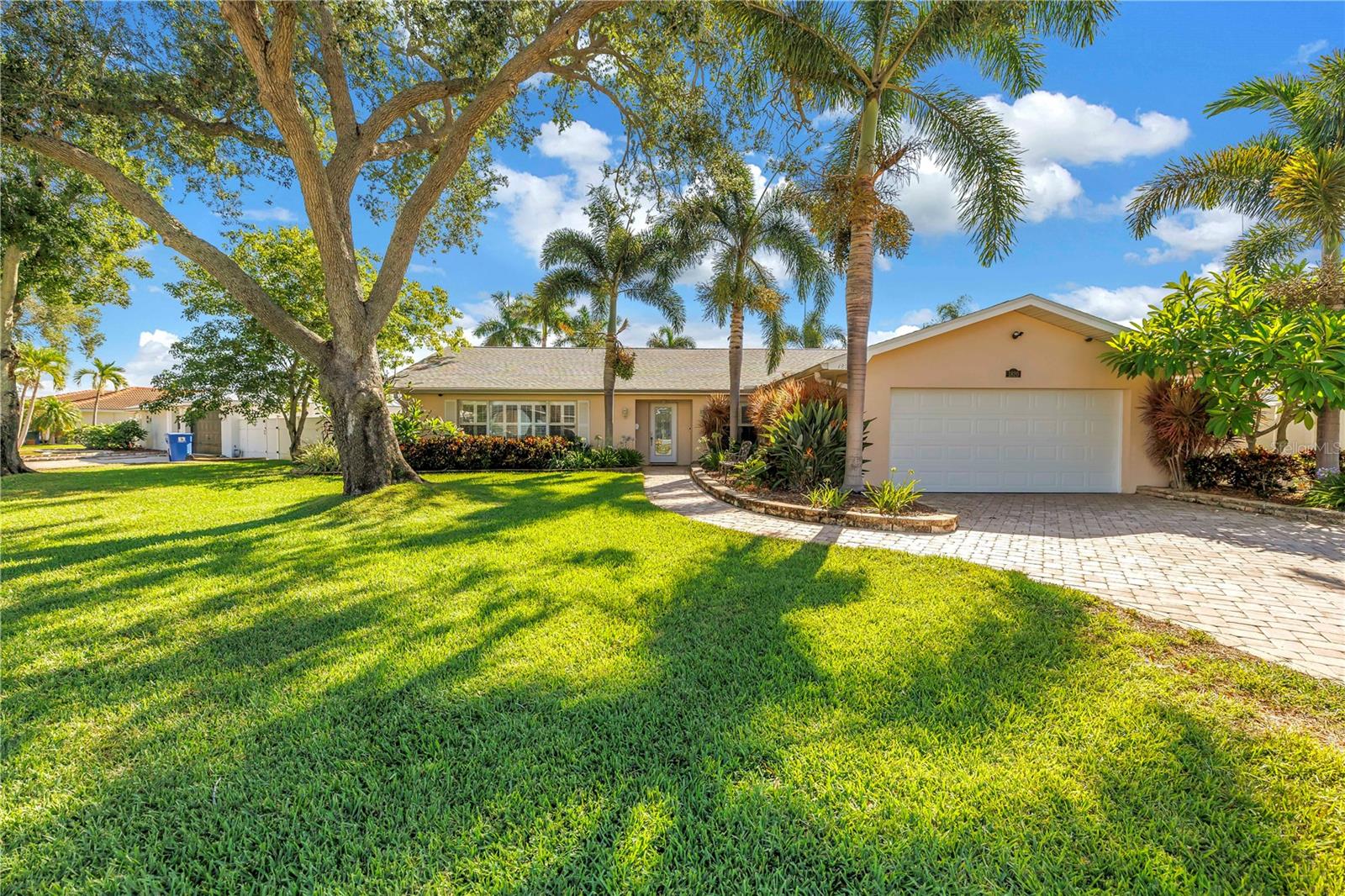 TANGLEWOOD ISLE SUB - Residential