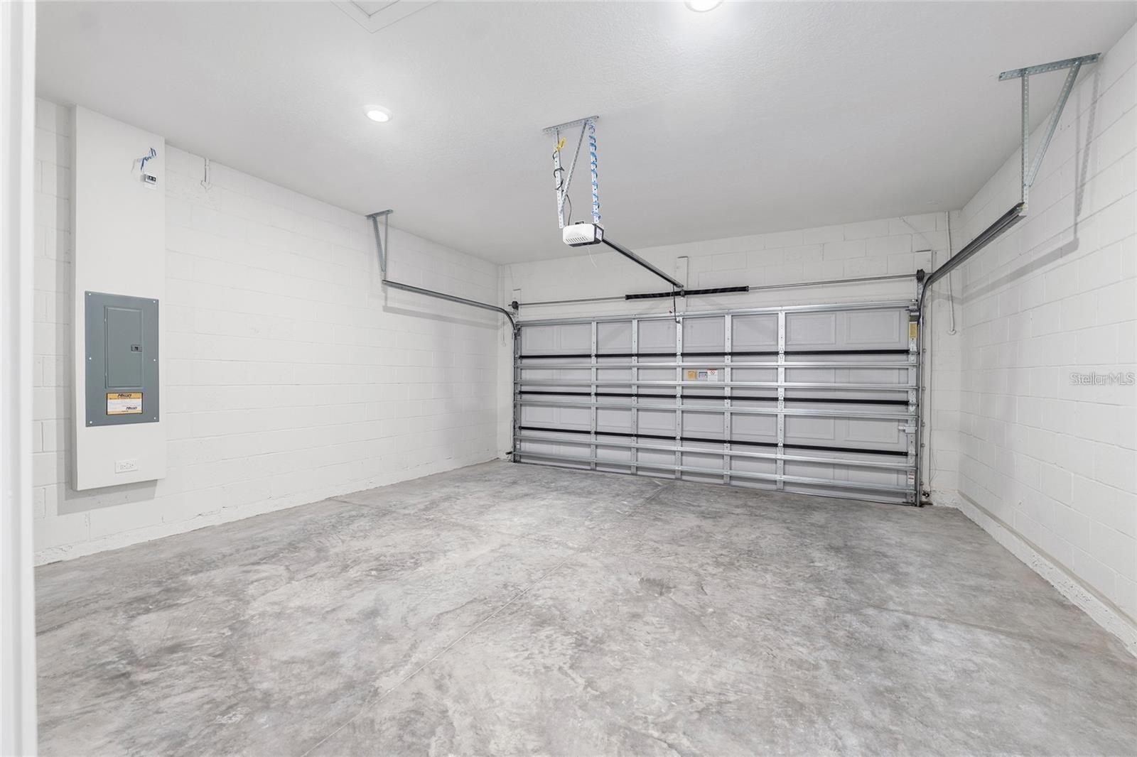 MARION OAKS UN 04 - Residential