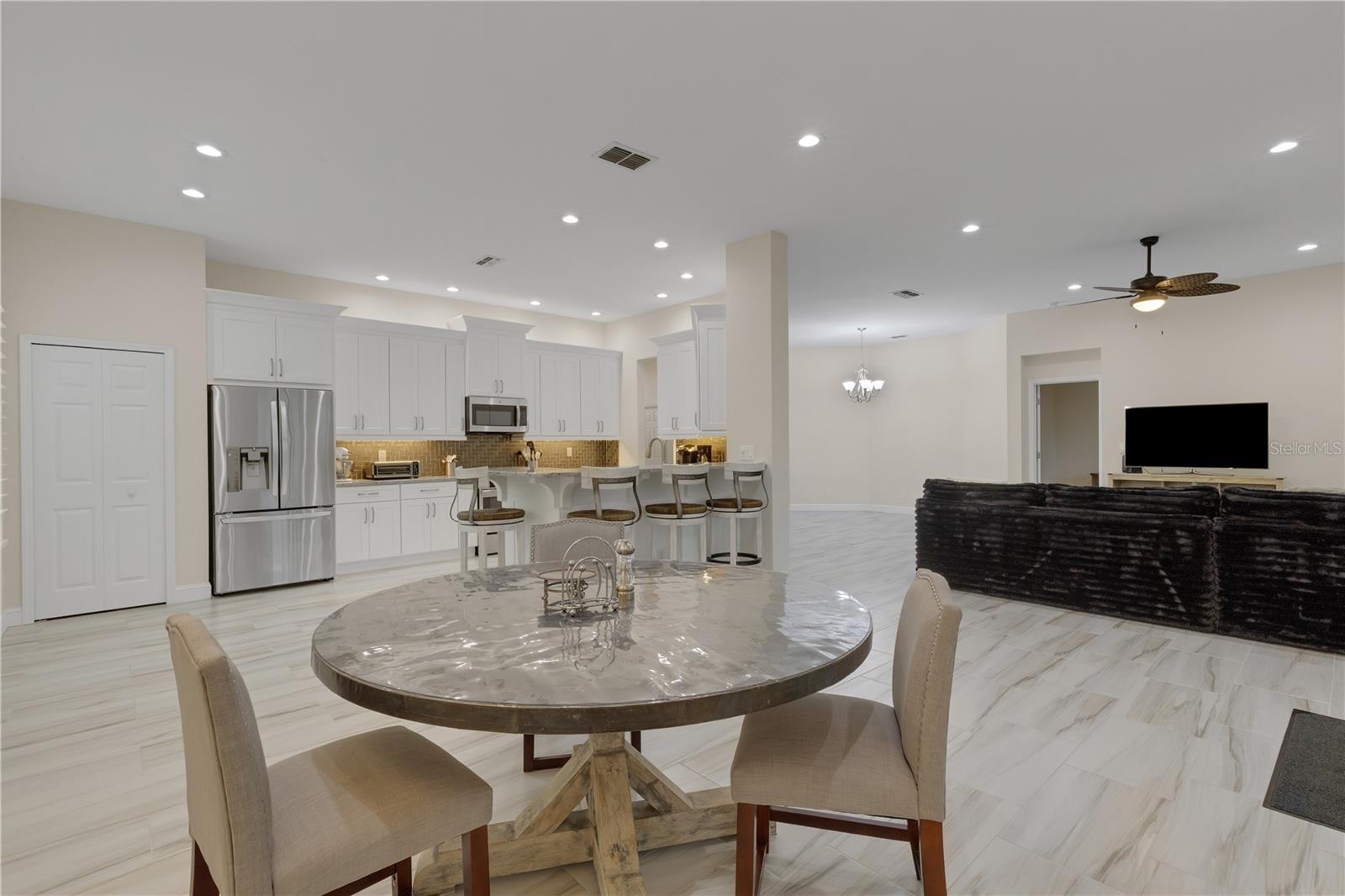 GLENN LAKES PH 3 - Residential