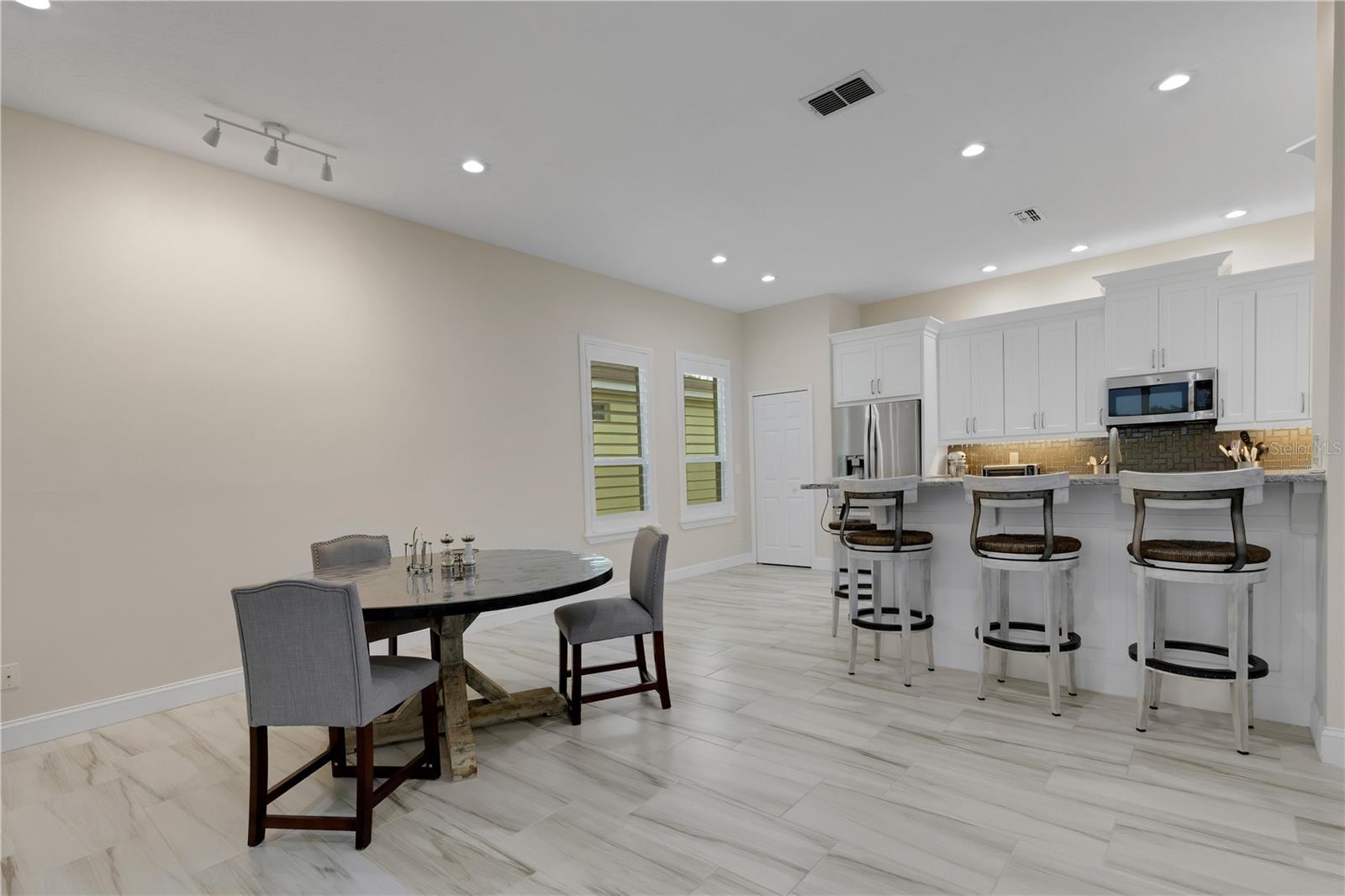 GLENN LAKES PH 3 - Residential