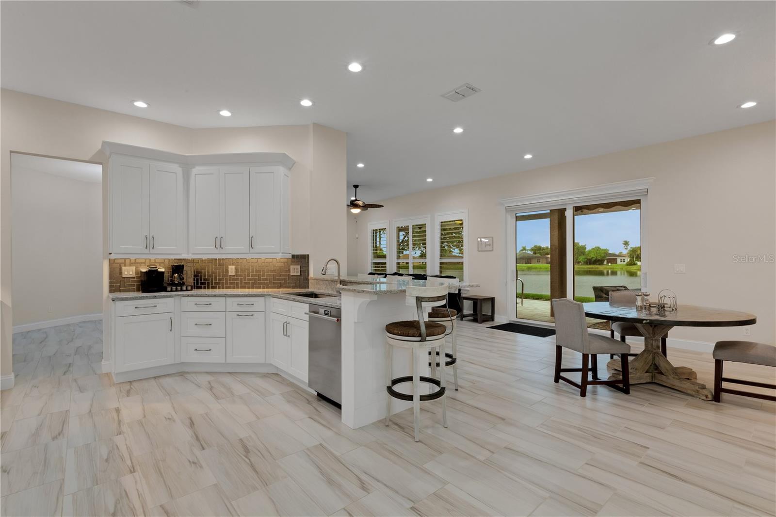 GLENN LAKES PH 3 - Residential