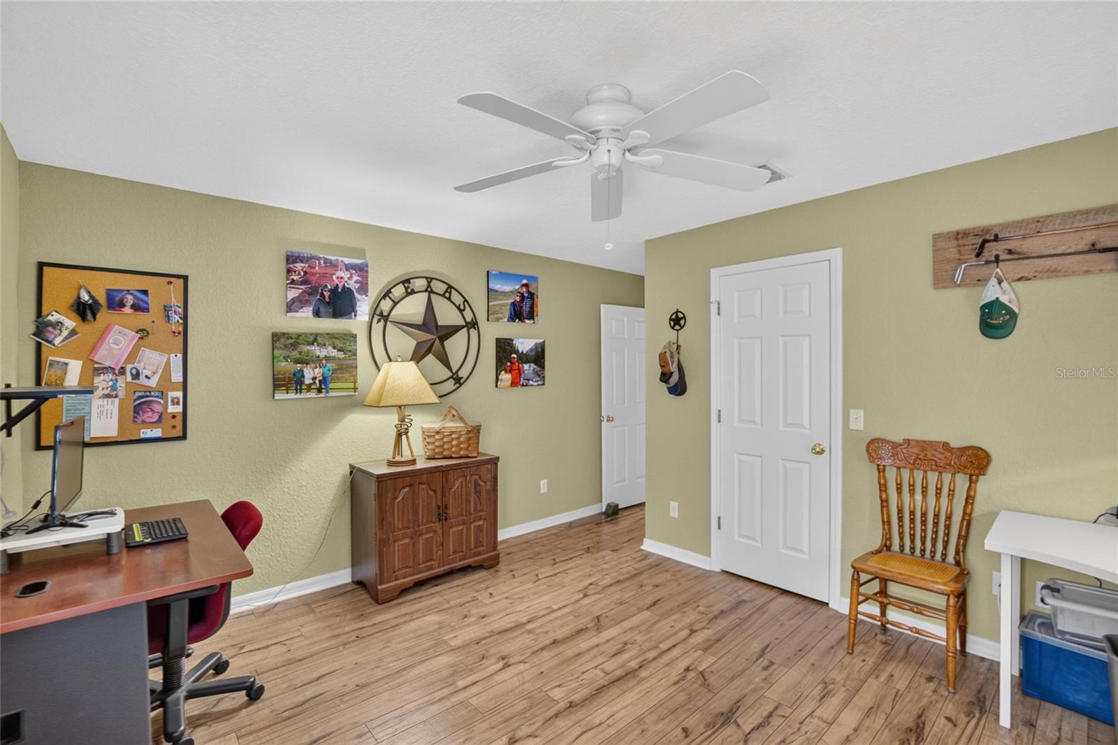 LUMSDEN RESERVE TOWNHOMES - Residential