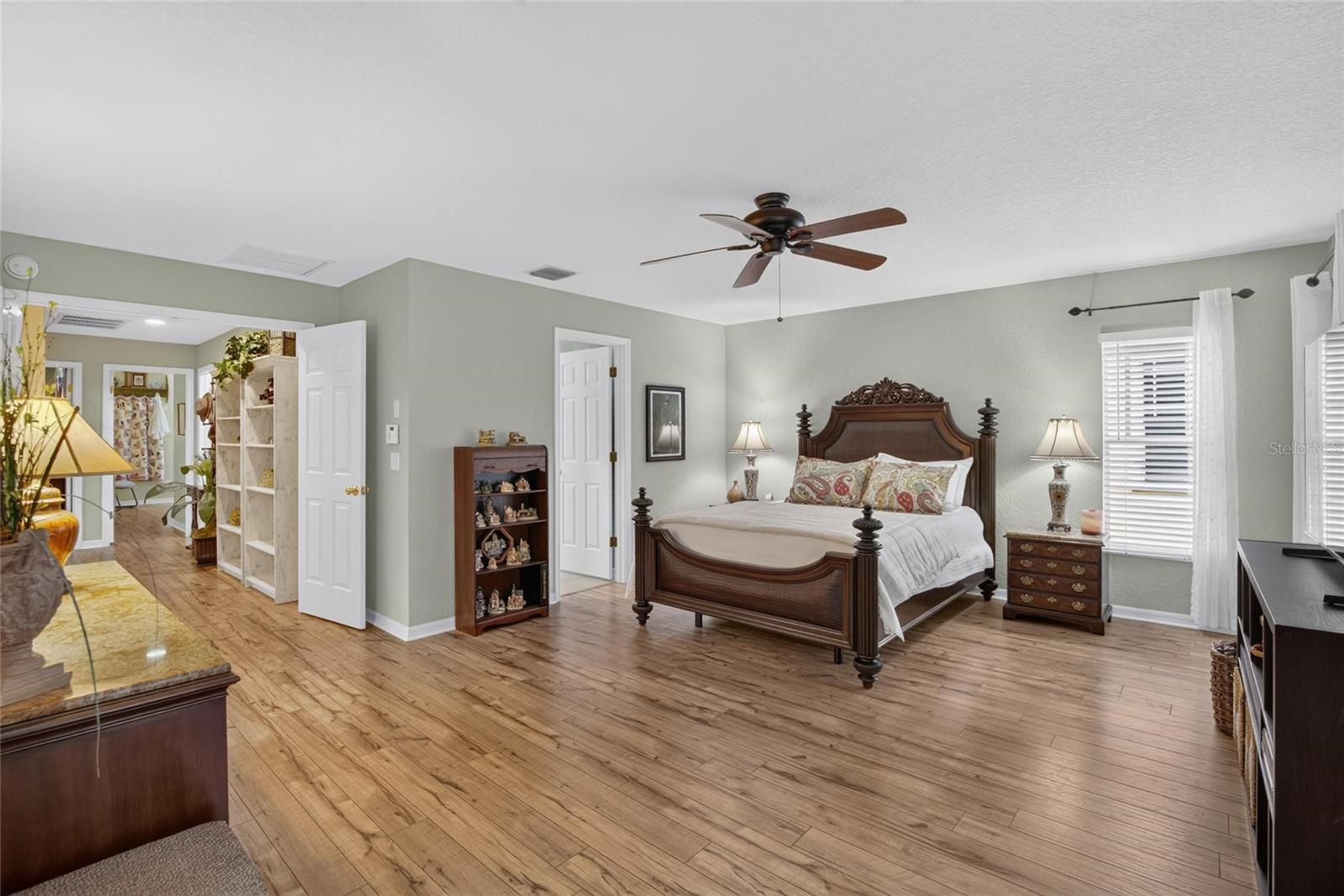 LUMSDEN RESERVE TOWNHOMES - Residential