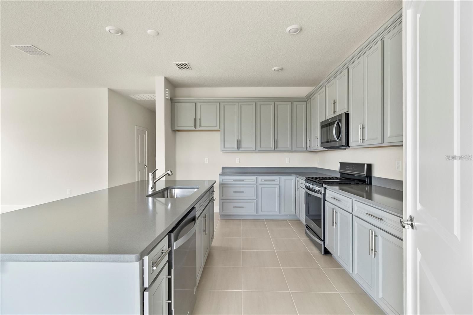 WILLOW RIDGE - Residential