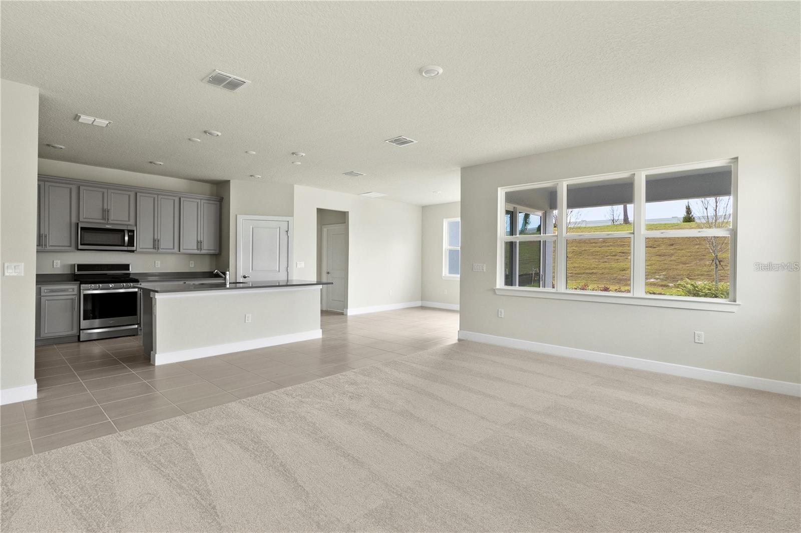 WILLOW RIDGE - Residential