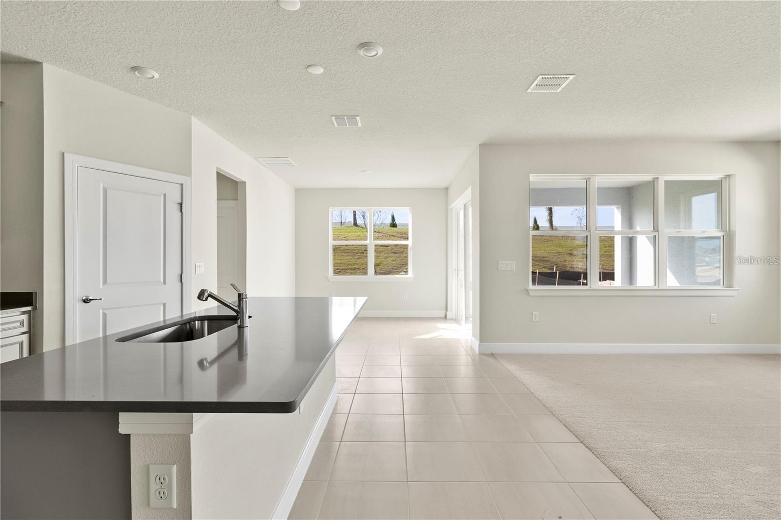 WILLOW RIDGE - Residential