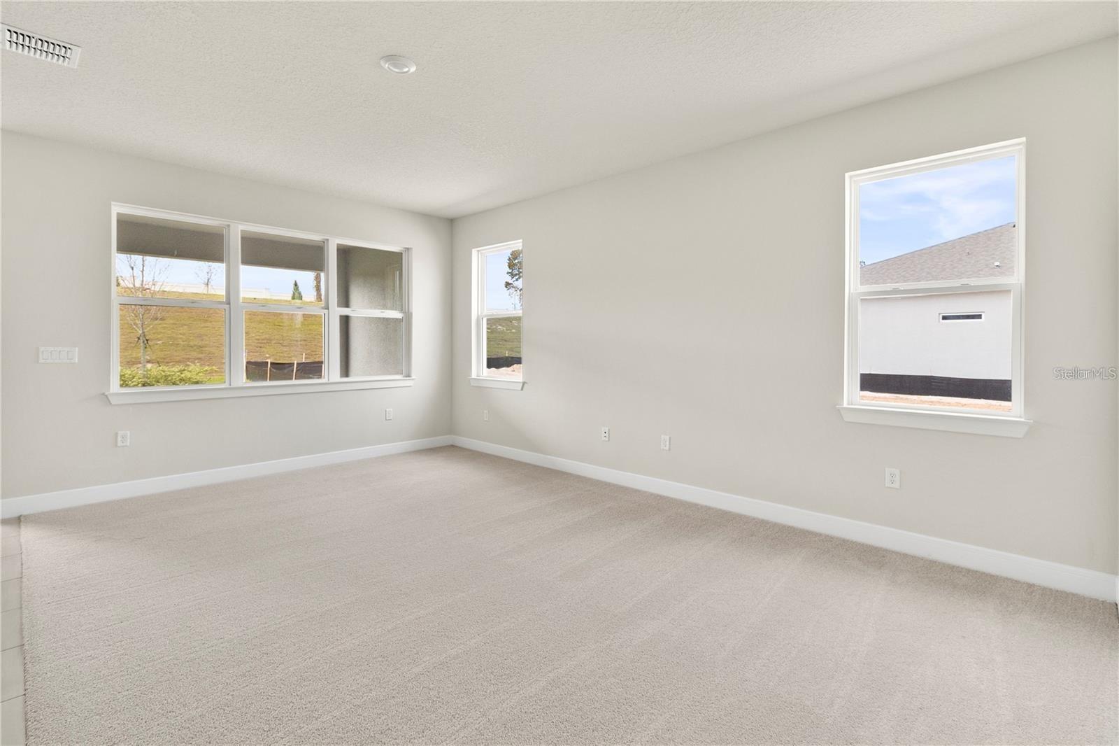 WILLOW RIDGE - Residential
