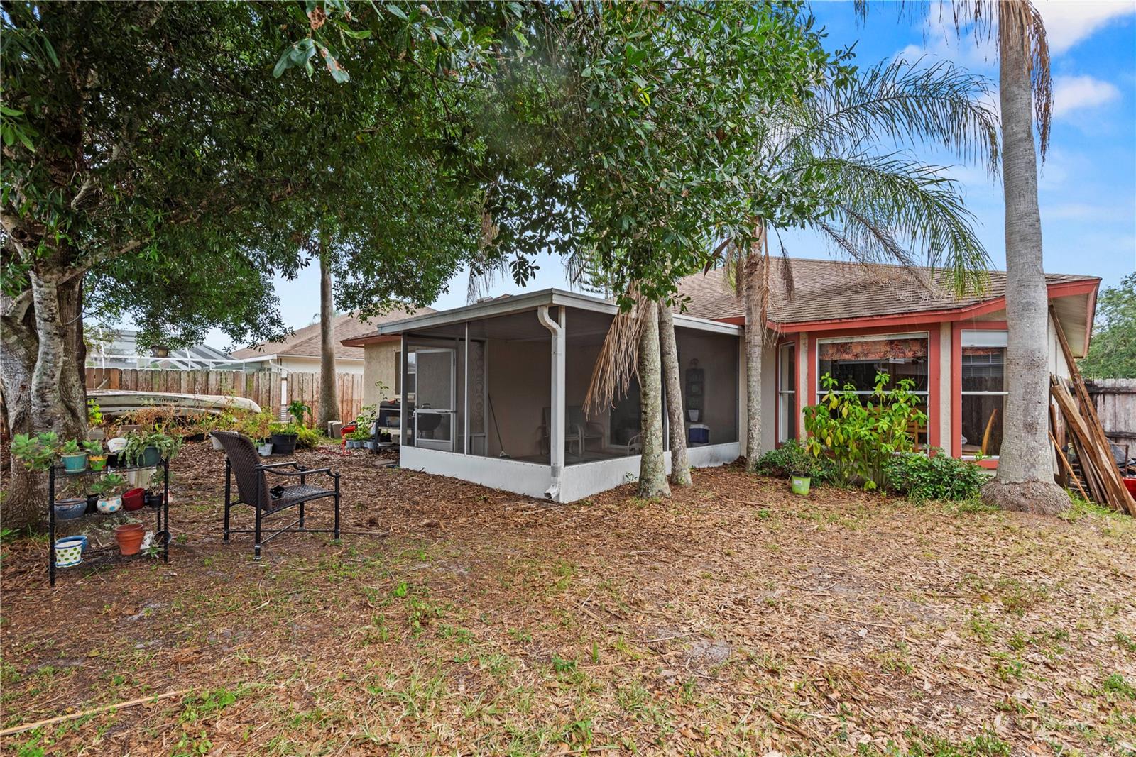 SARAPALMS - Residential