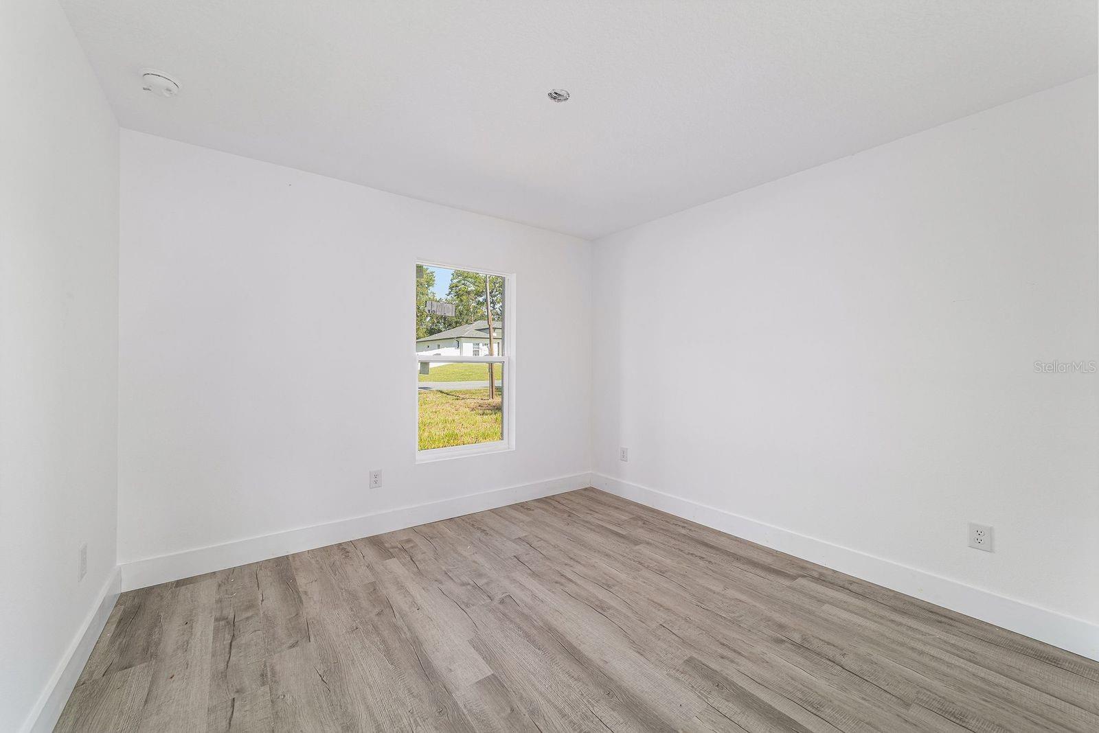 MARION OAKS 10 - Residential Lease