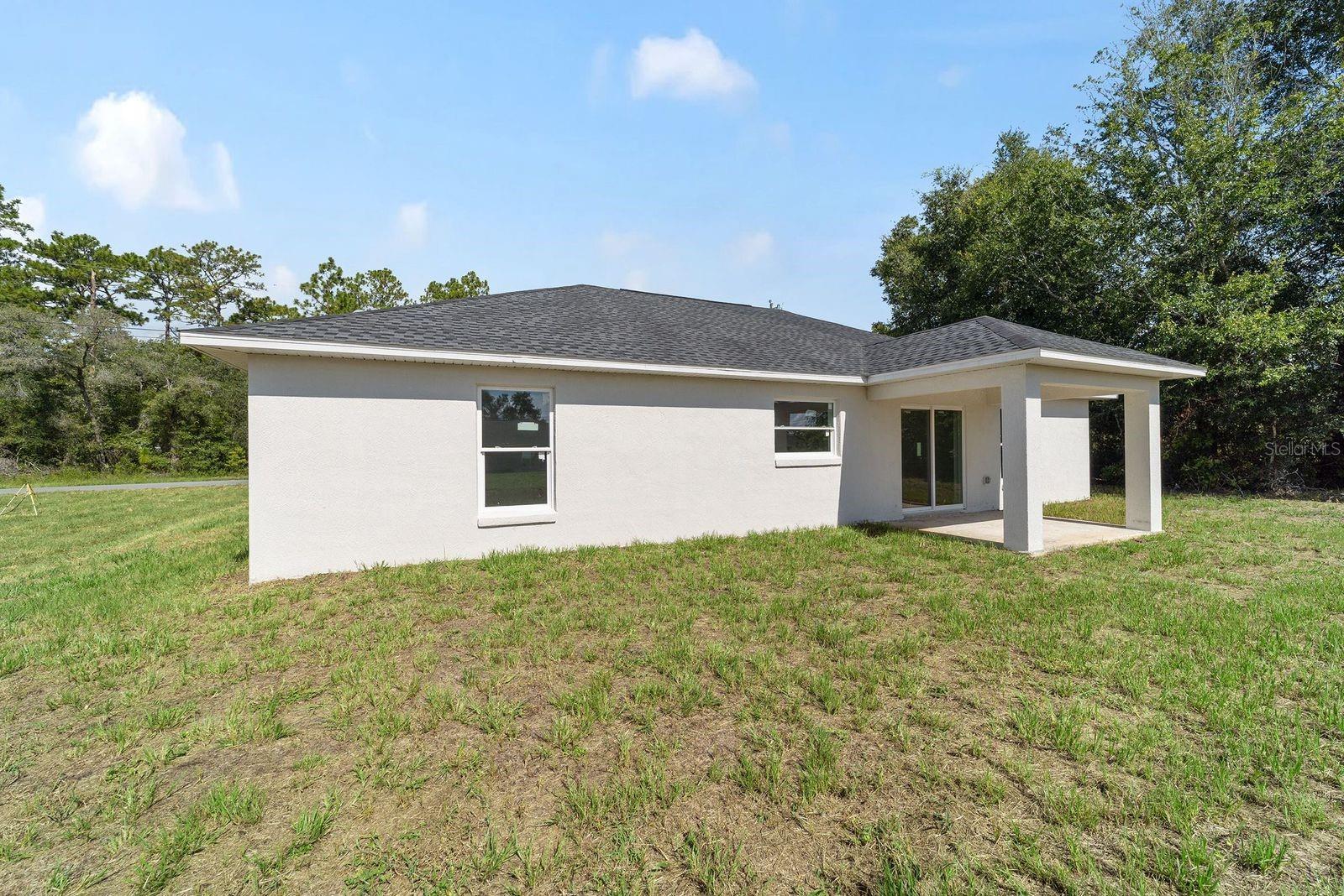 MARION OAKS 10 - Residential Lease