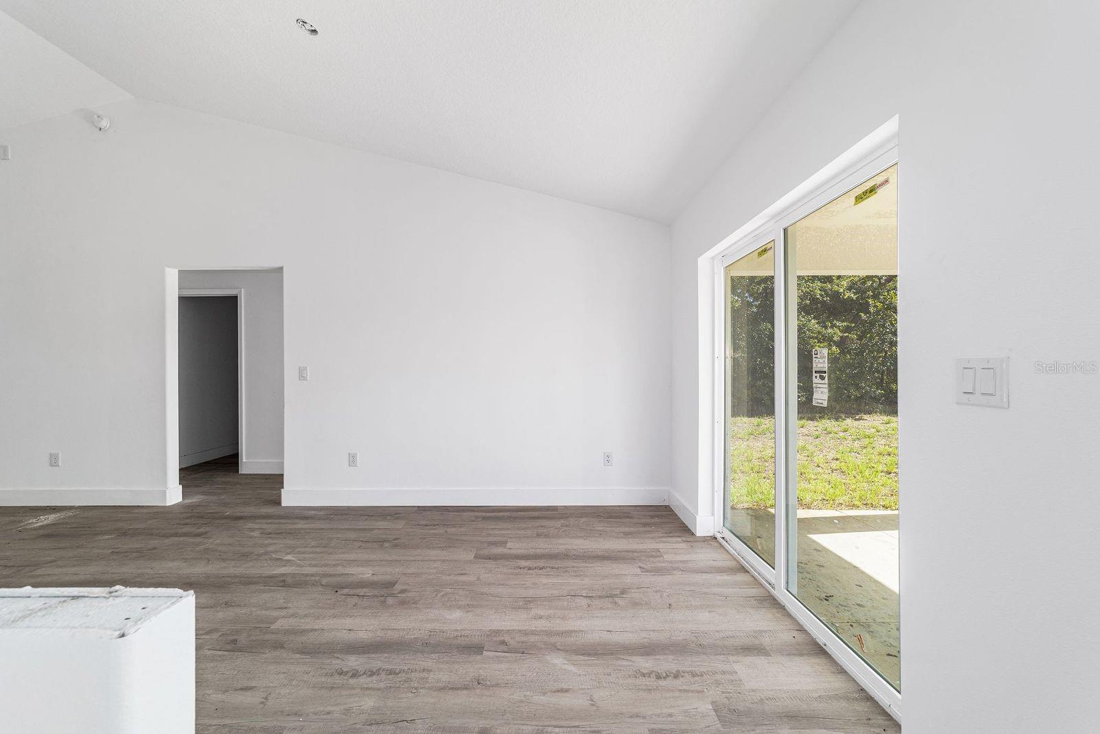 MARION OAKS 10 - Residential Lease