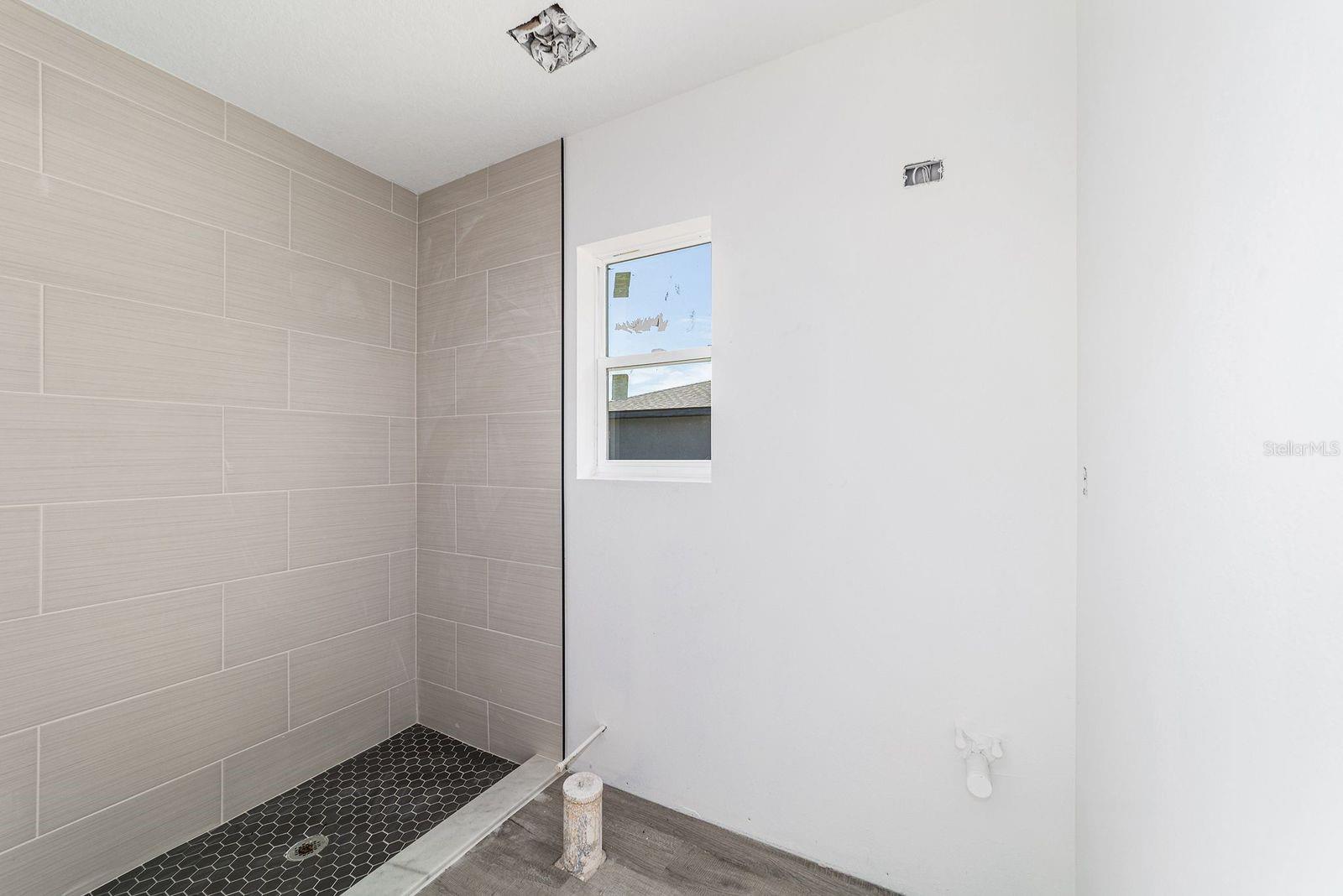 MARION OAKS 10 - Residential Lease