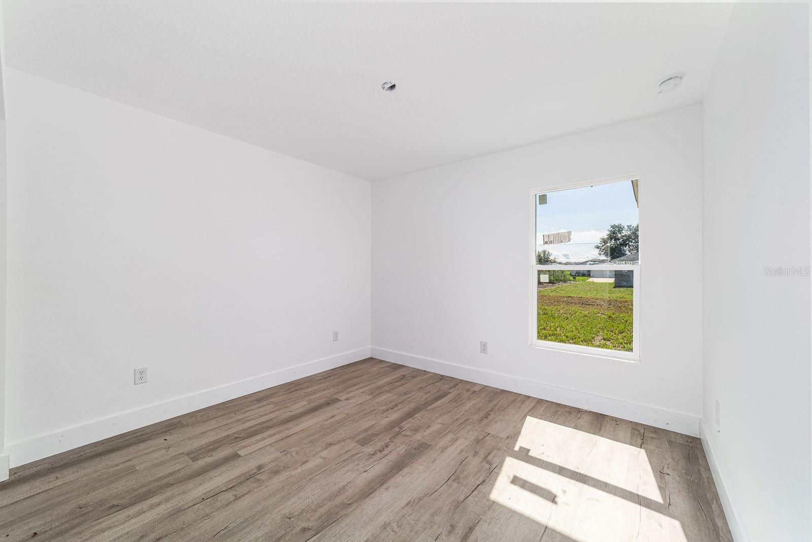 MARION OAKS 10 - Residential Lease