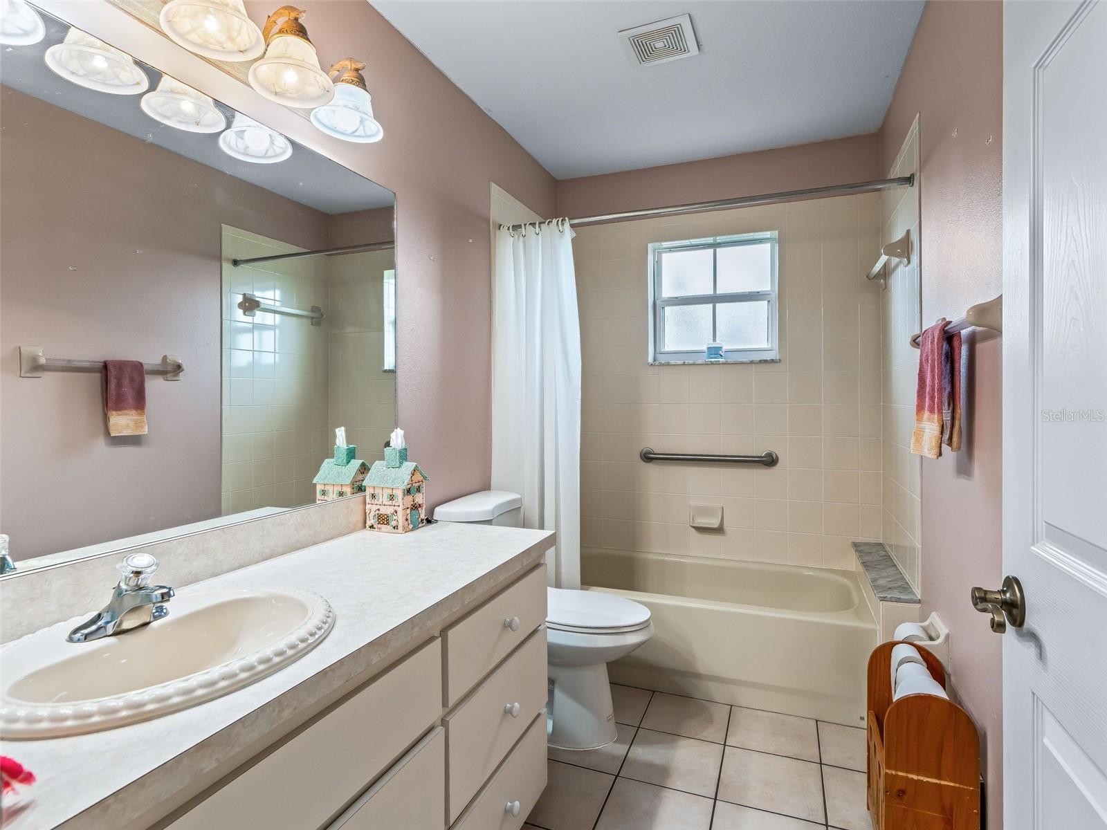 STONECREST - Residential