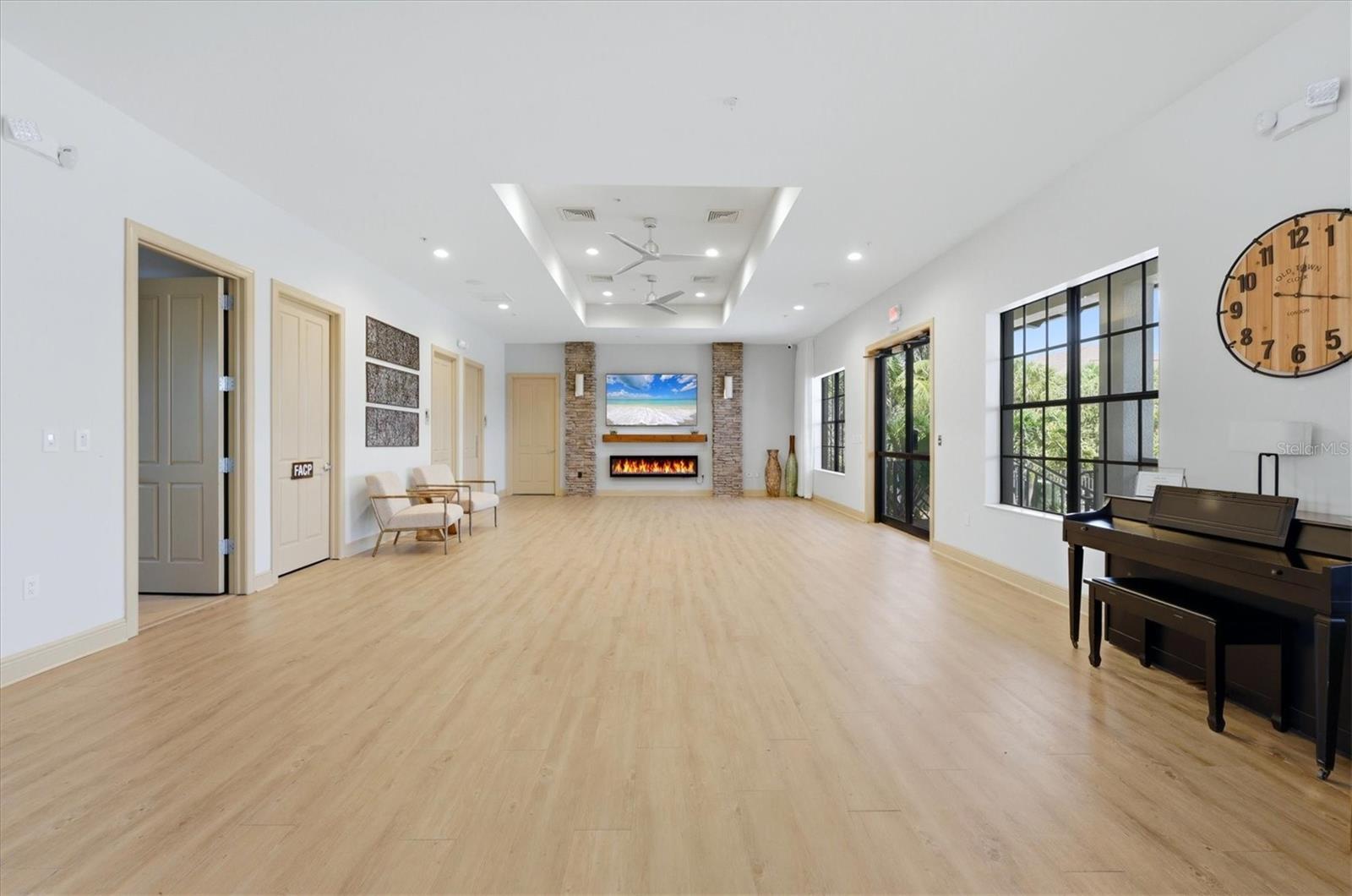 TIDEWATER PRESERVE - Residential