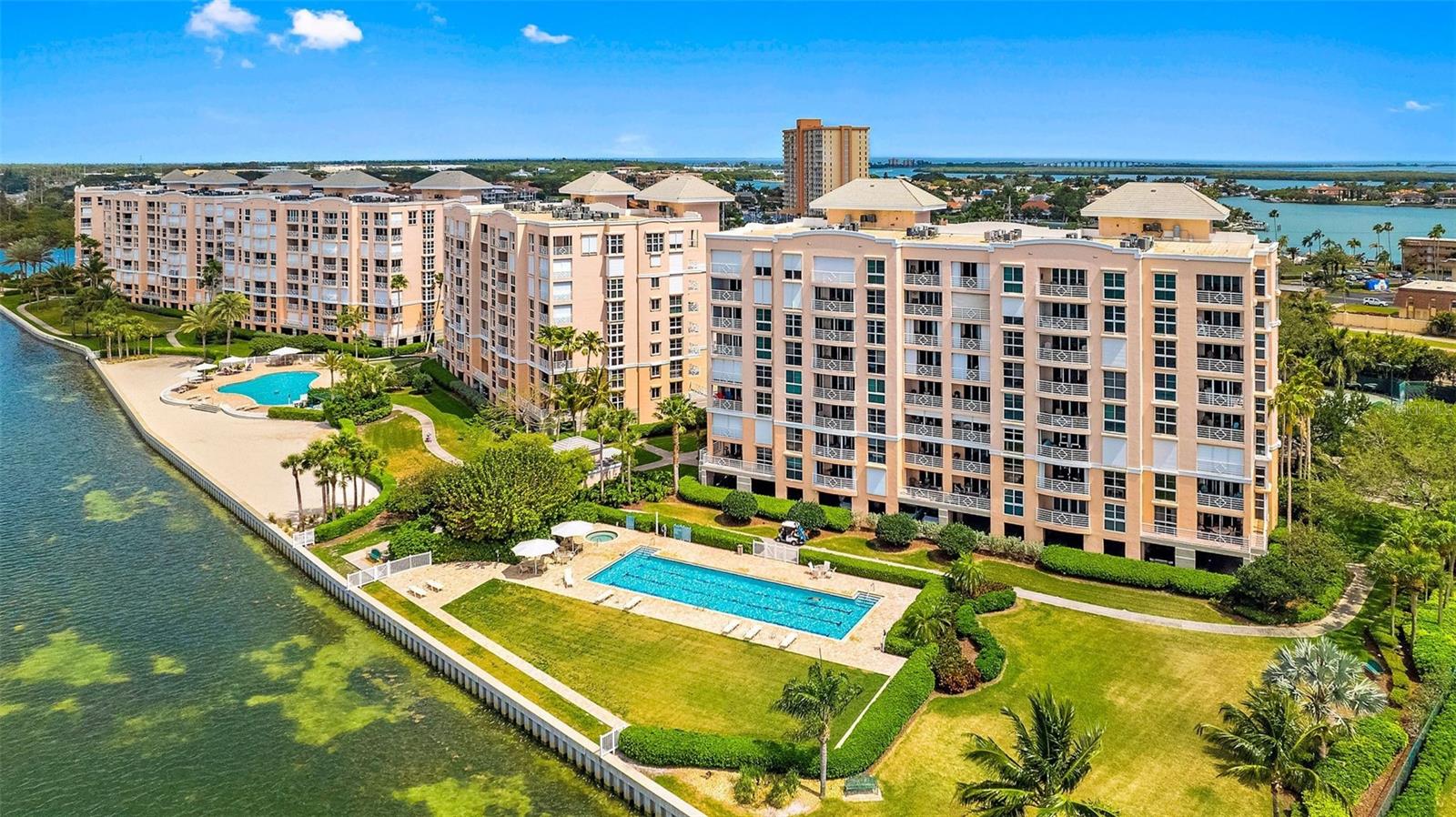 BACOPA BAY CONDO - Residential