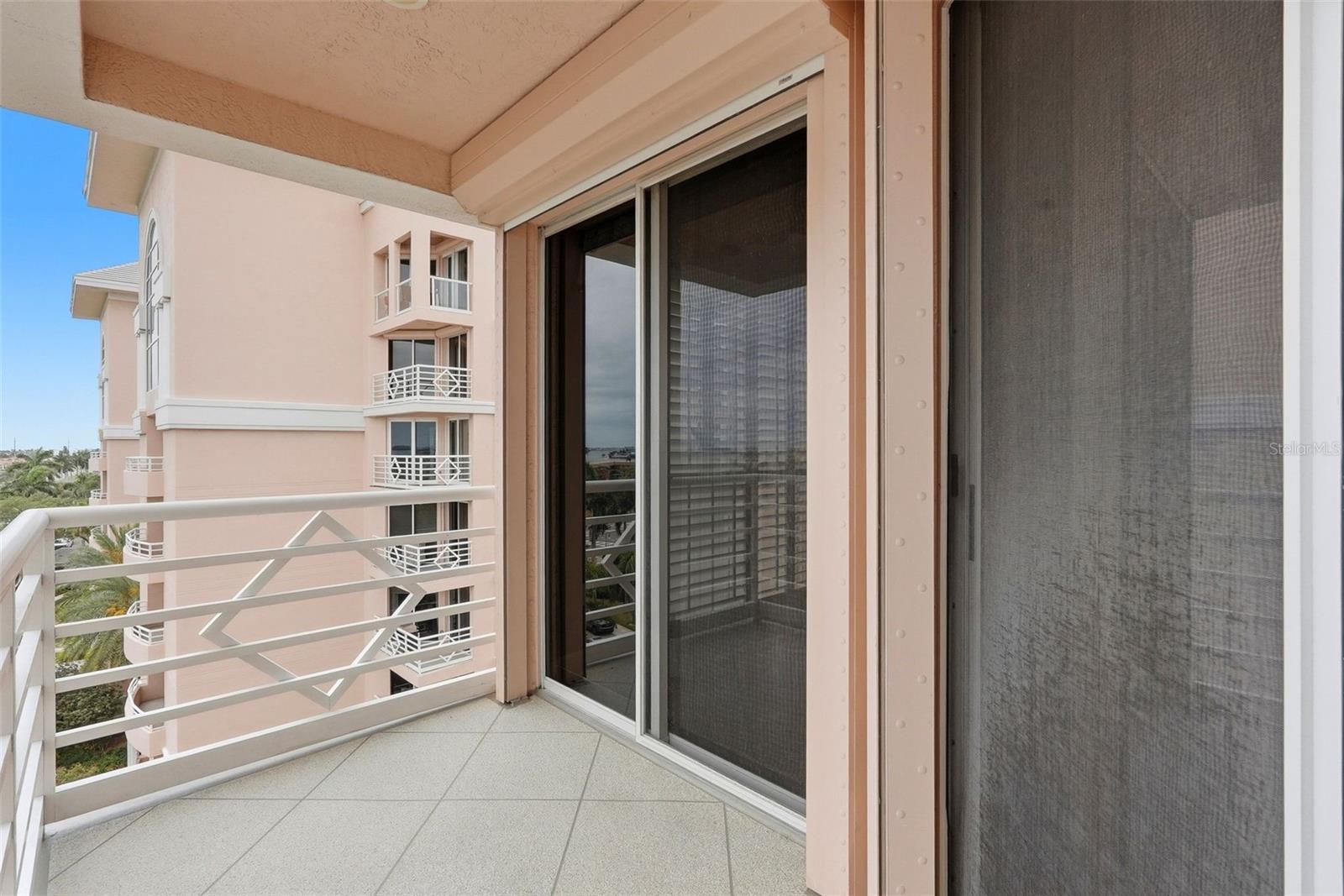 BACOPA BAY CONDO - Residential