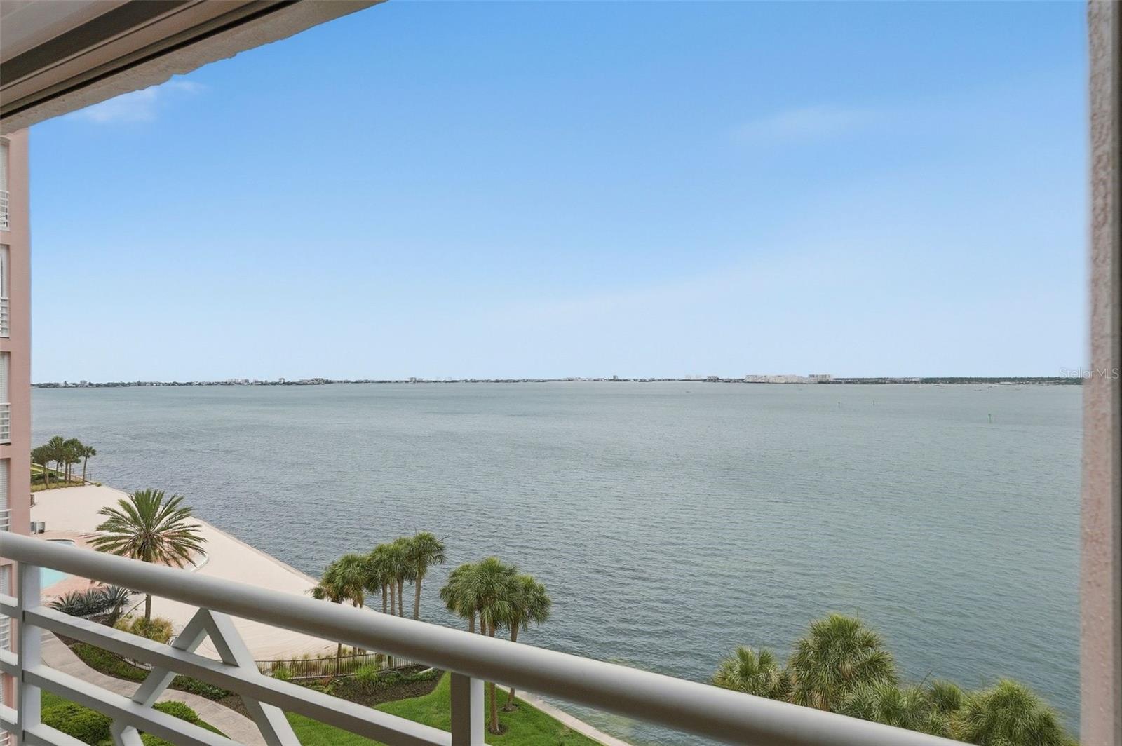 BACOPA BAY CONDO - Residential