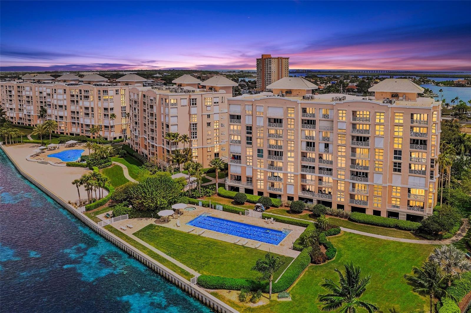 BACOPA BAY CONDO - Residential