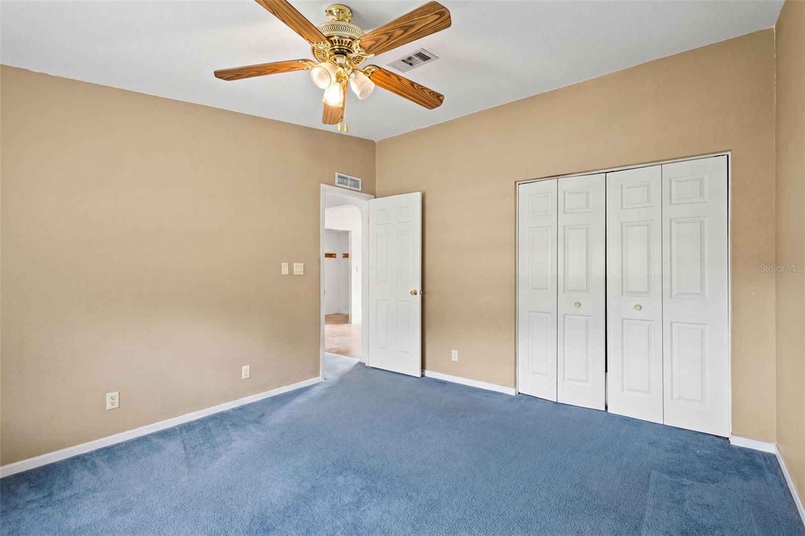OCALA THOROUGHBRED ACRES - Residential