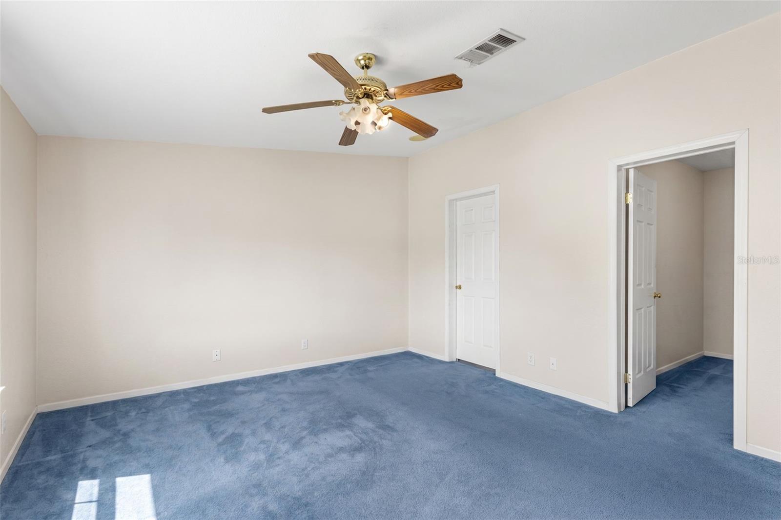 OCALA THOROUGHBRED ACRES - Residential