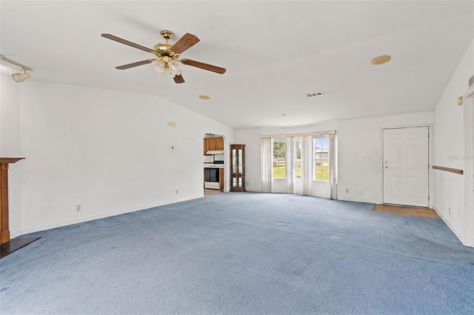 OCALA THOROUGHBRED ACRES - Residential