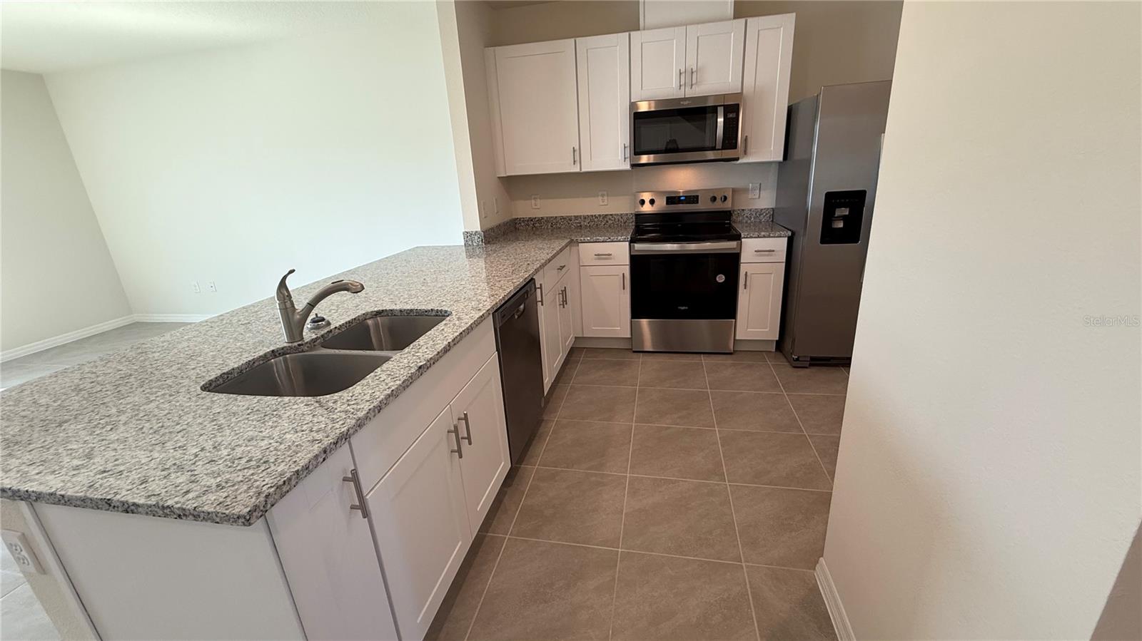 RIVERS EDGE - Residential Lease